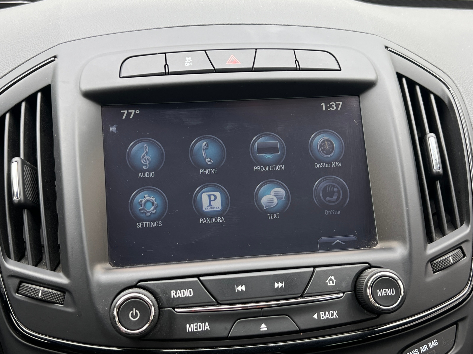 Thumbnail: 2016 Buick Regal - 3