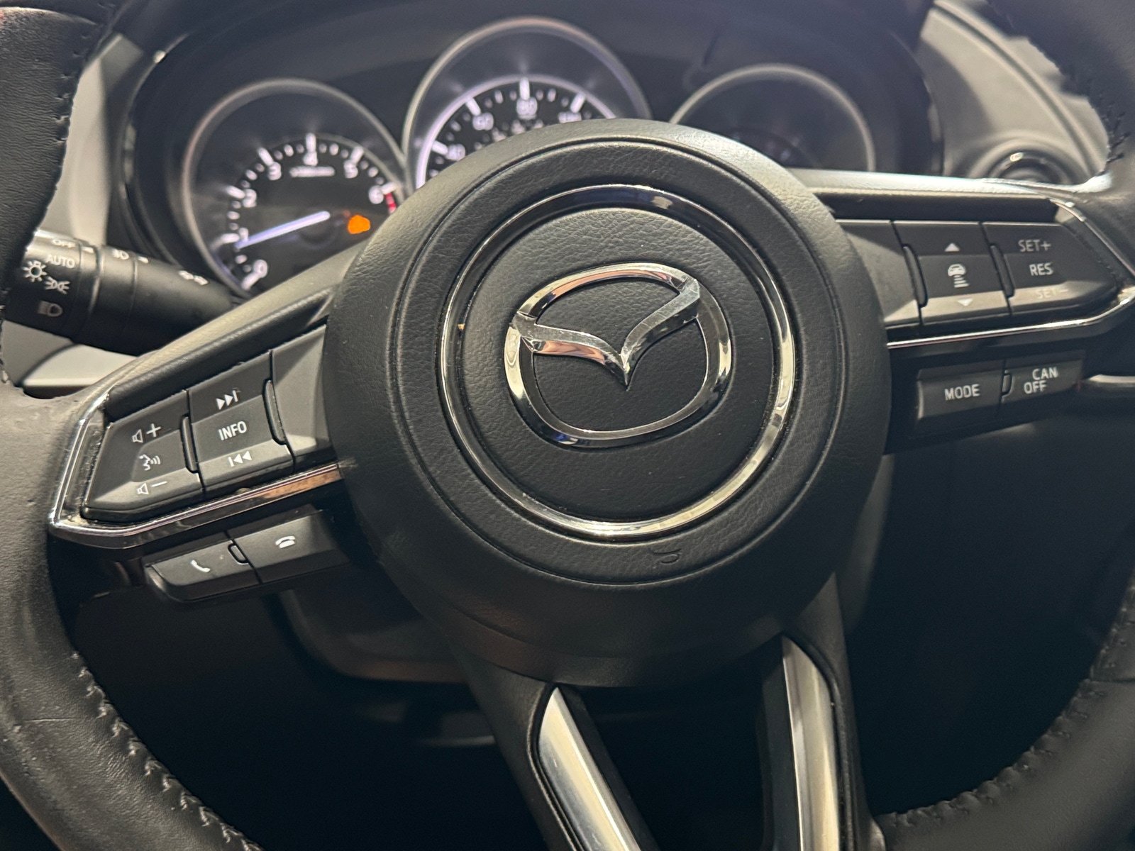 Thumbnail: 2018 Mazda CX-9 - 4