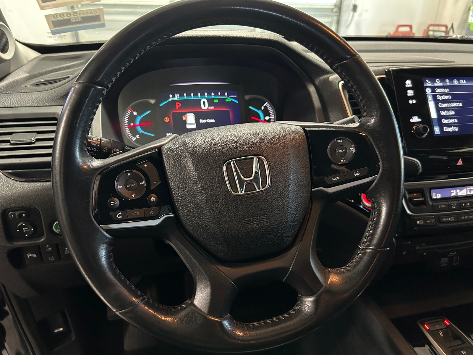 Thumbnail: 2019 Honda Pilot - 4