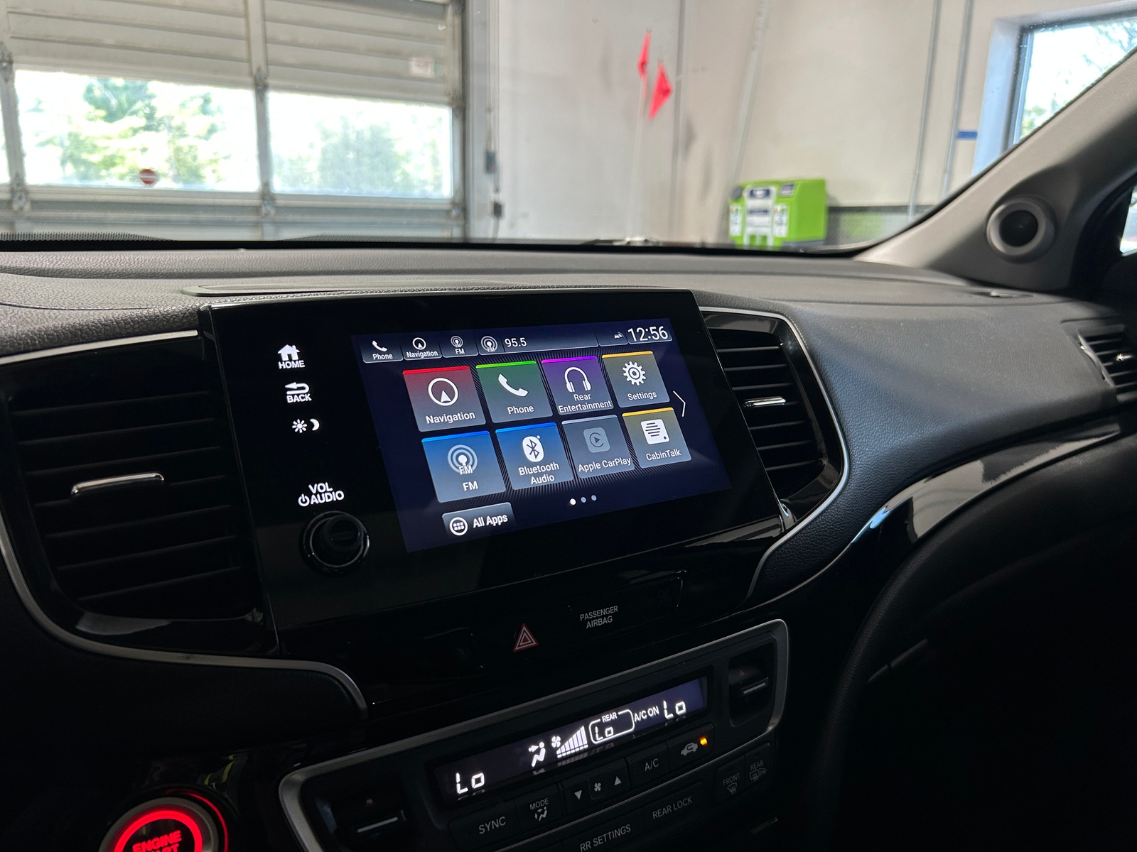 Thumbnail: 2019 Honda Pilot - 3