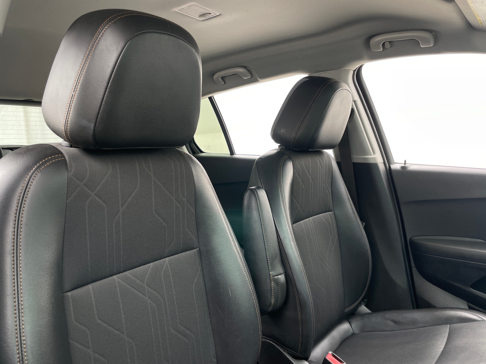 Thumbnail: 2018 Chevrolet Trax - 2
