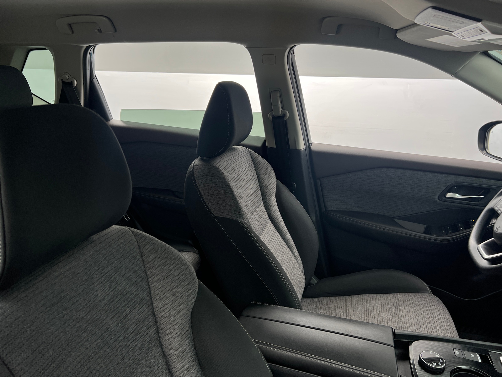 Thumbnail: 2021 Nissan Rogue - 2