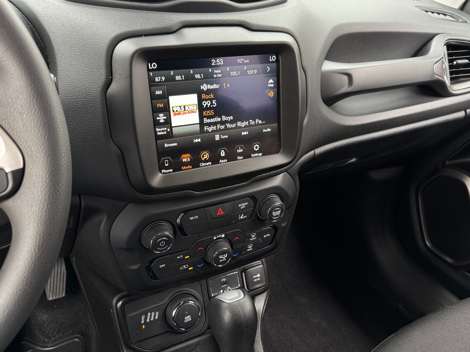 Thumbnail: 2023 Jeep Renegade - 4