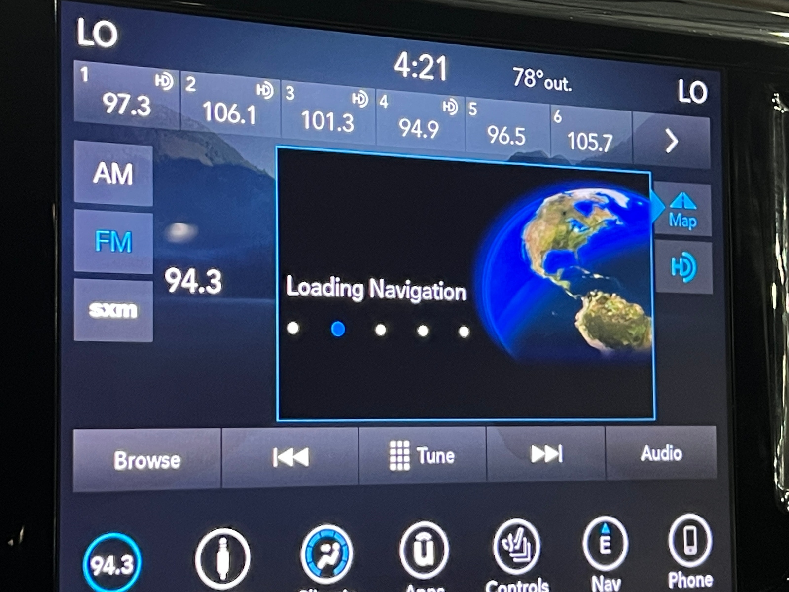 Thumbnail: 2019 Chrysler Pacifica - 3