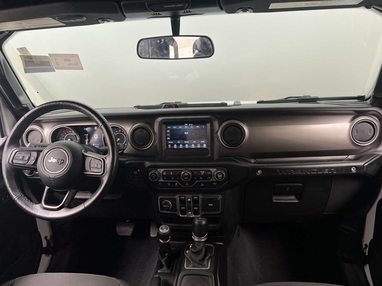 Thumbnail: 2018 Jeep Wrangler - 3