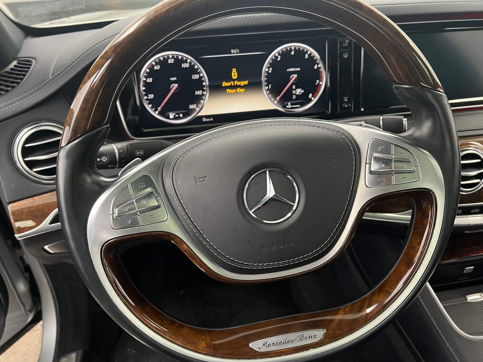 Thumbnail: 2014 Mercedes-Benz S-Class - 4