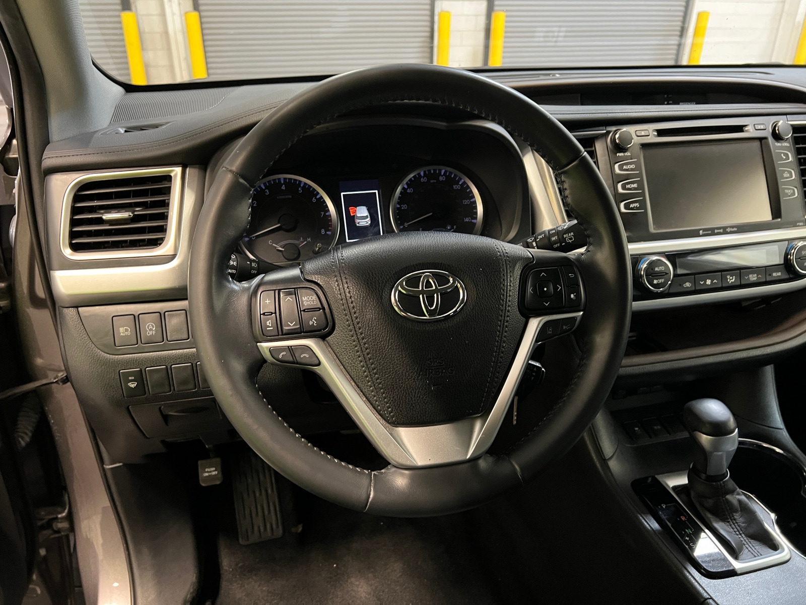 Thumbnail: 2019 Toyota Highlander - 5