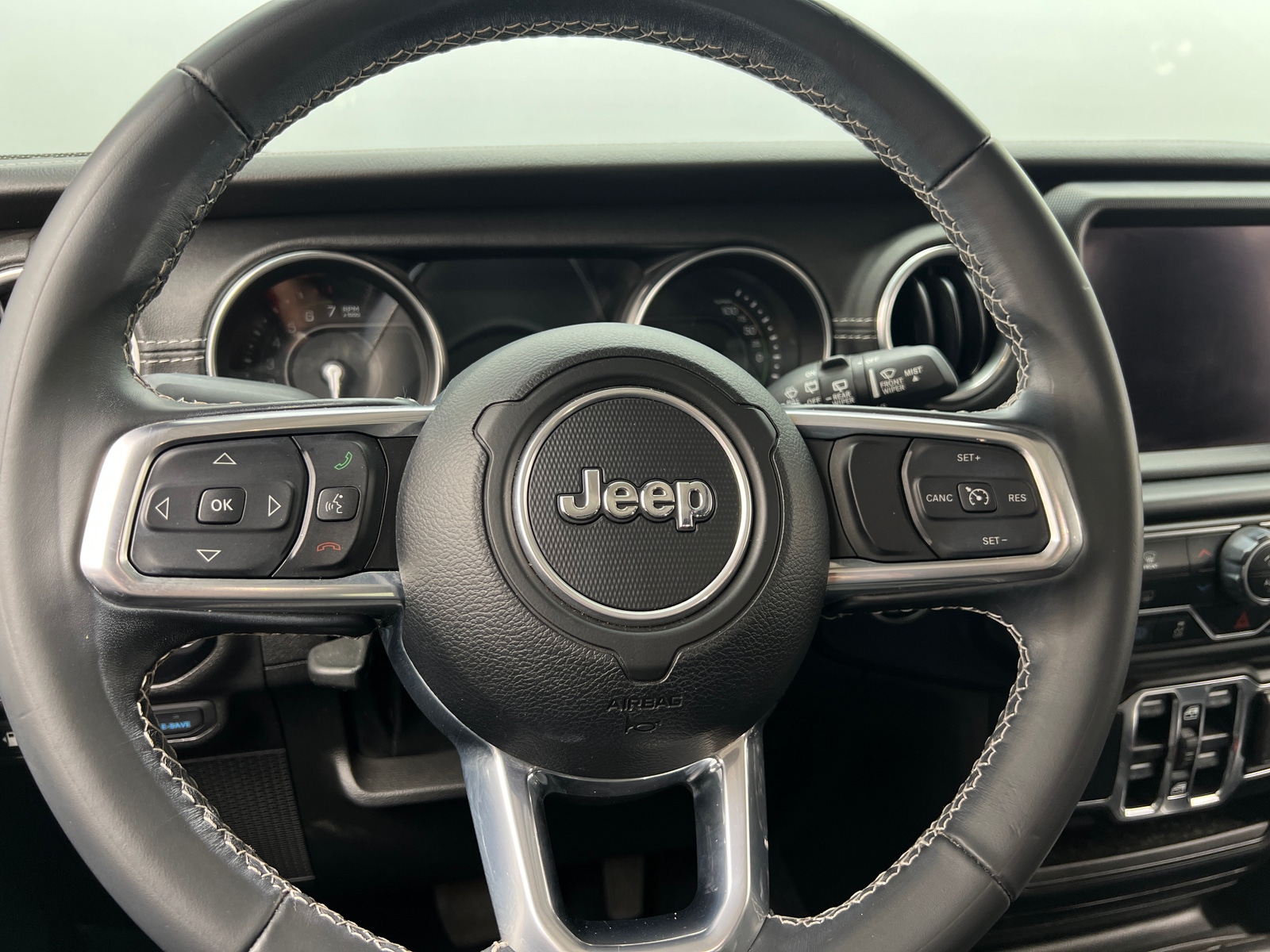 Thumbnail: 2022 Jeep Wrangler - 4