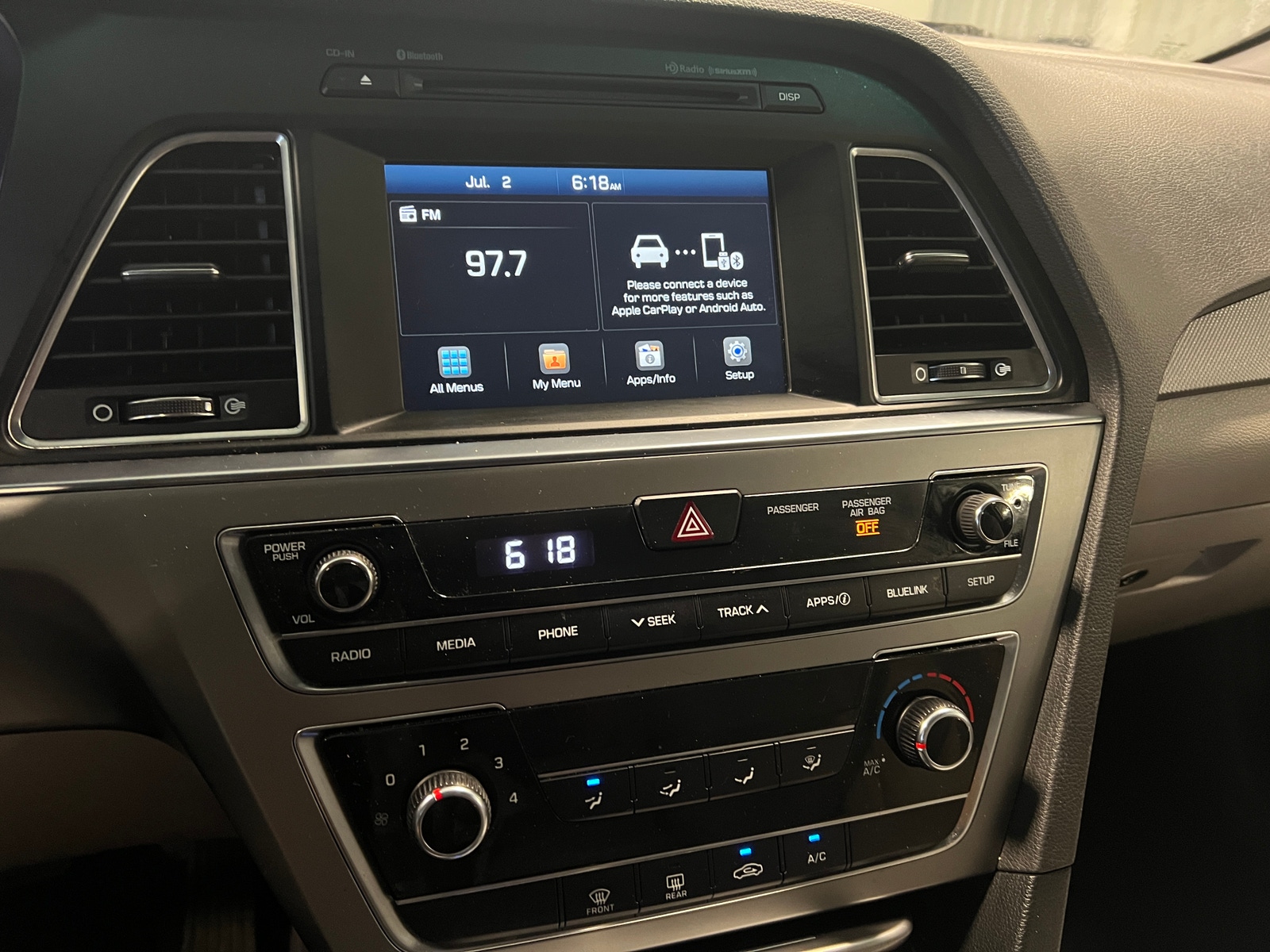 Thumbnail: 2017 Hyundai Sonata - 4