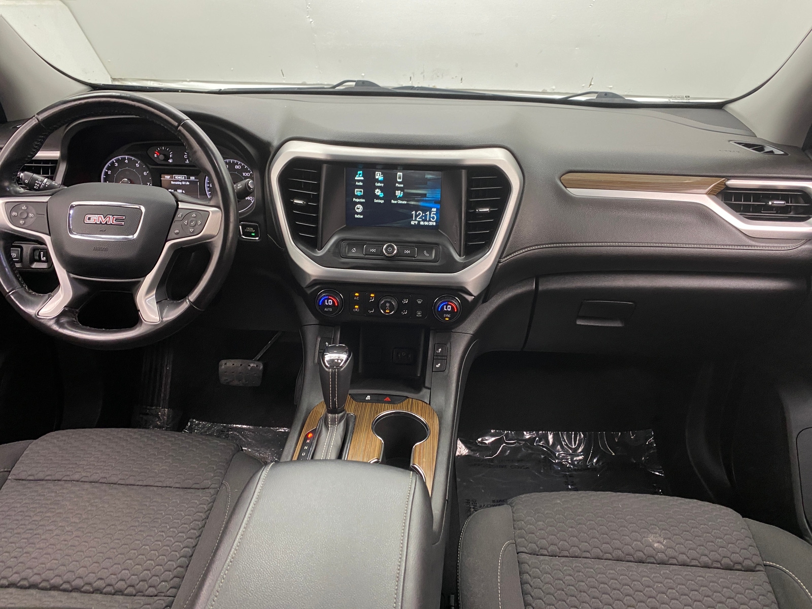 Thumbnail: 2019 GMC Acadia - 3