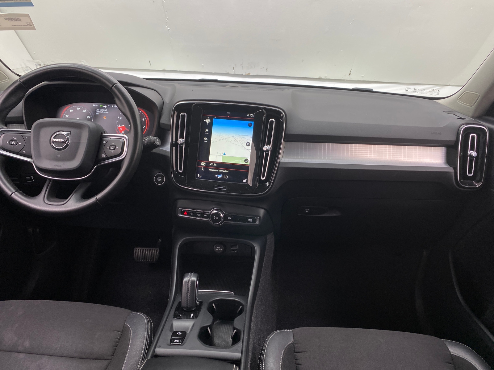 Thumbnail: 2020 Volvo XC40 - 3