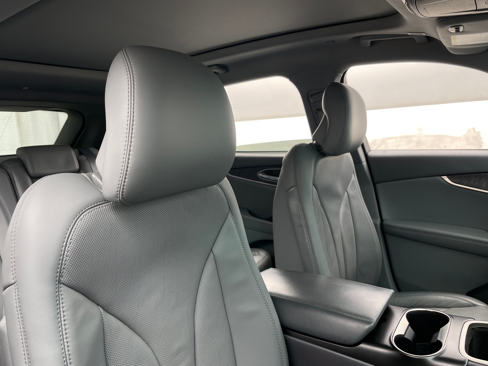 Thumbnail: 2019 Lincoln Nautilus - 2