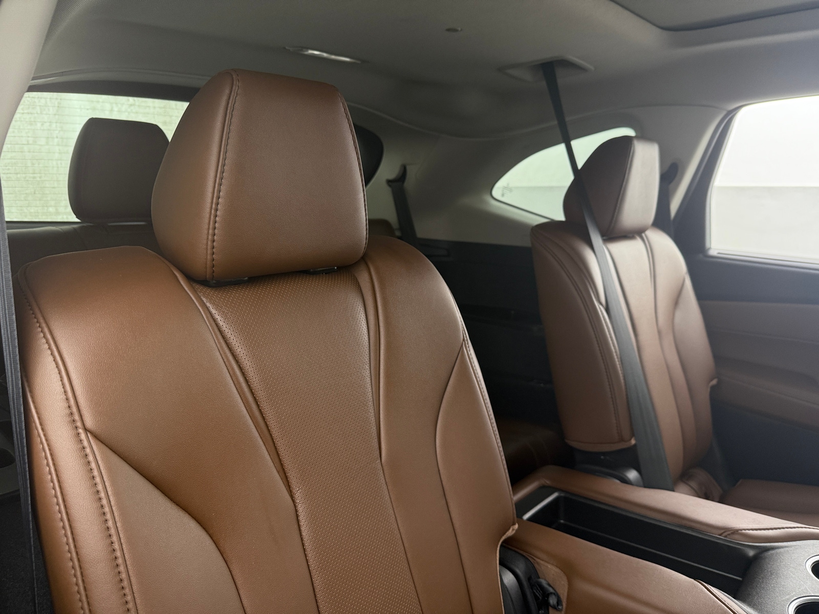 Thumbnail: 2022 Acura MDX - 5