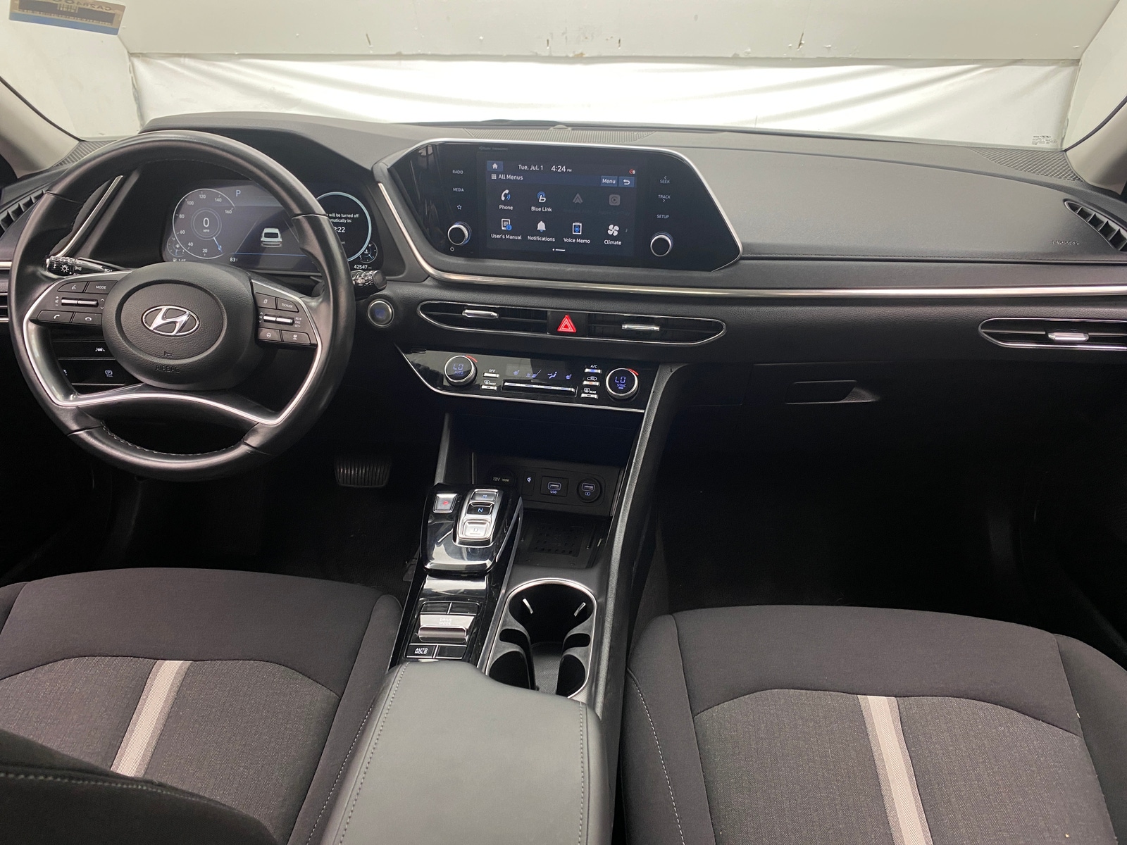 Thumbnail: 2021 Hyundai Sonata - 3