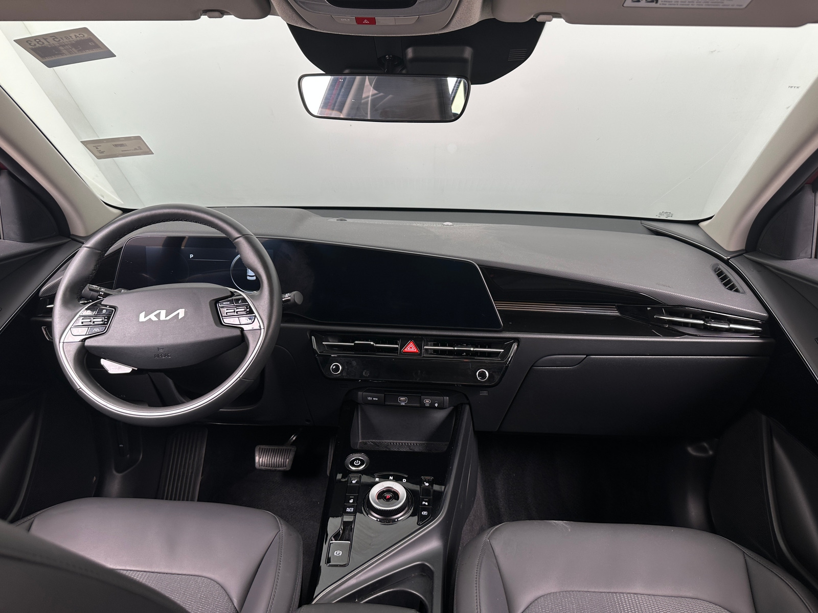 Thumbnail: 2023 Kia Niro - 2
