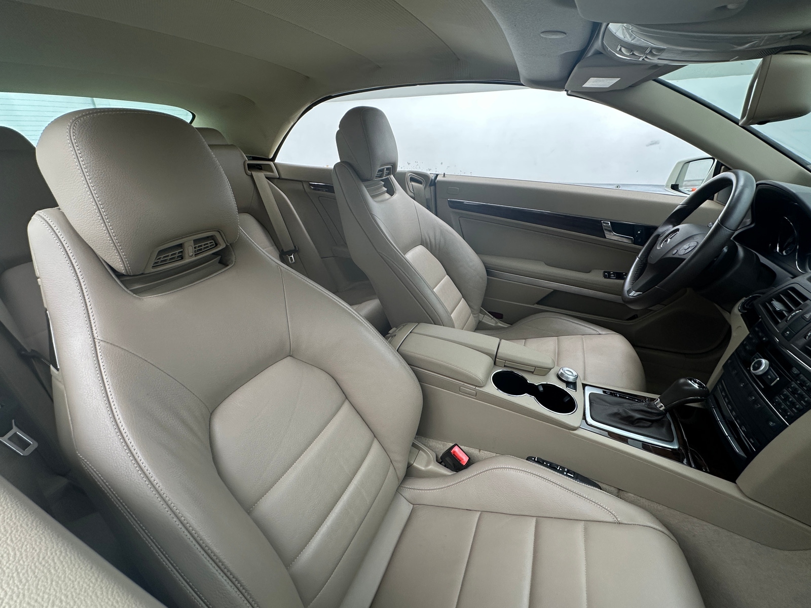 Thumbnail: 2011 Mercedes-Benz E-Class - 2