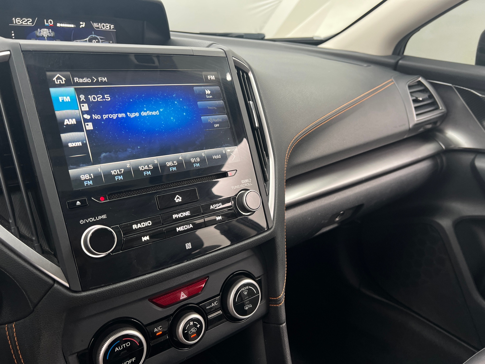 Thumbnail: 2018 Subaru Crosstrek - 3