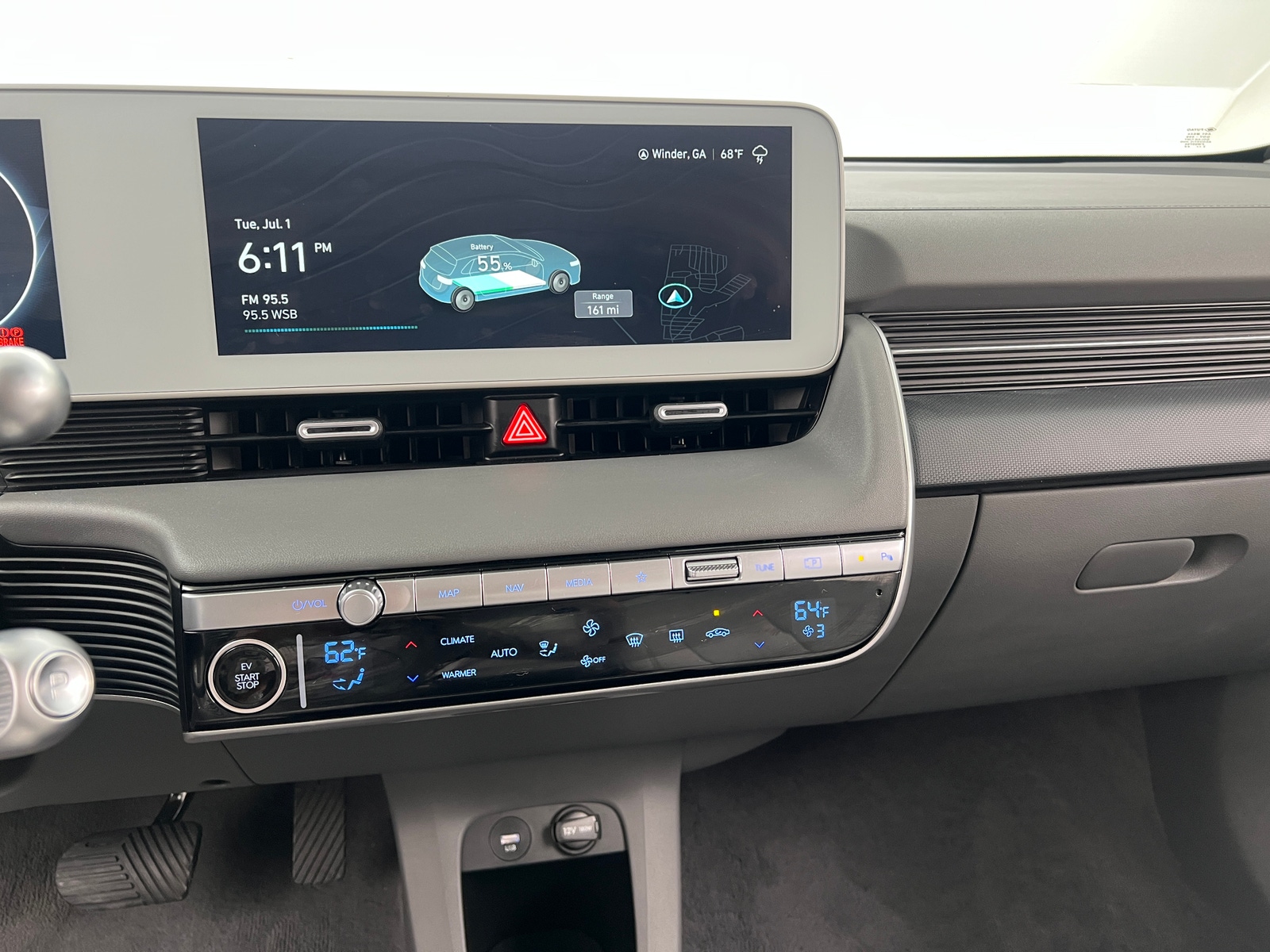 Thumbnail: 2024 Hyundai Ioniq 5 - 3
