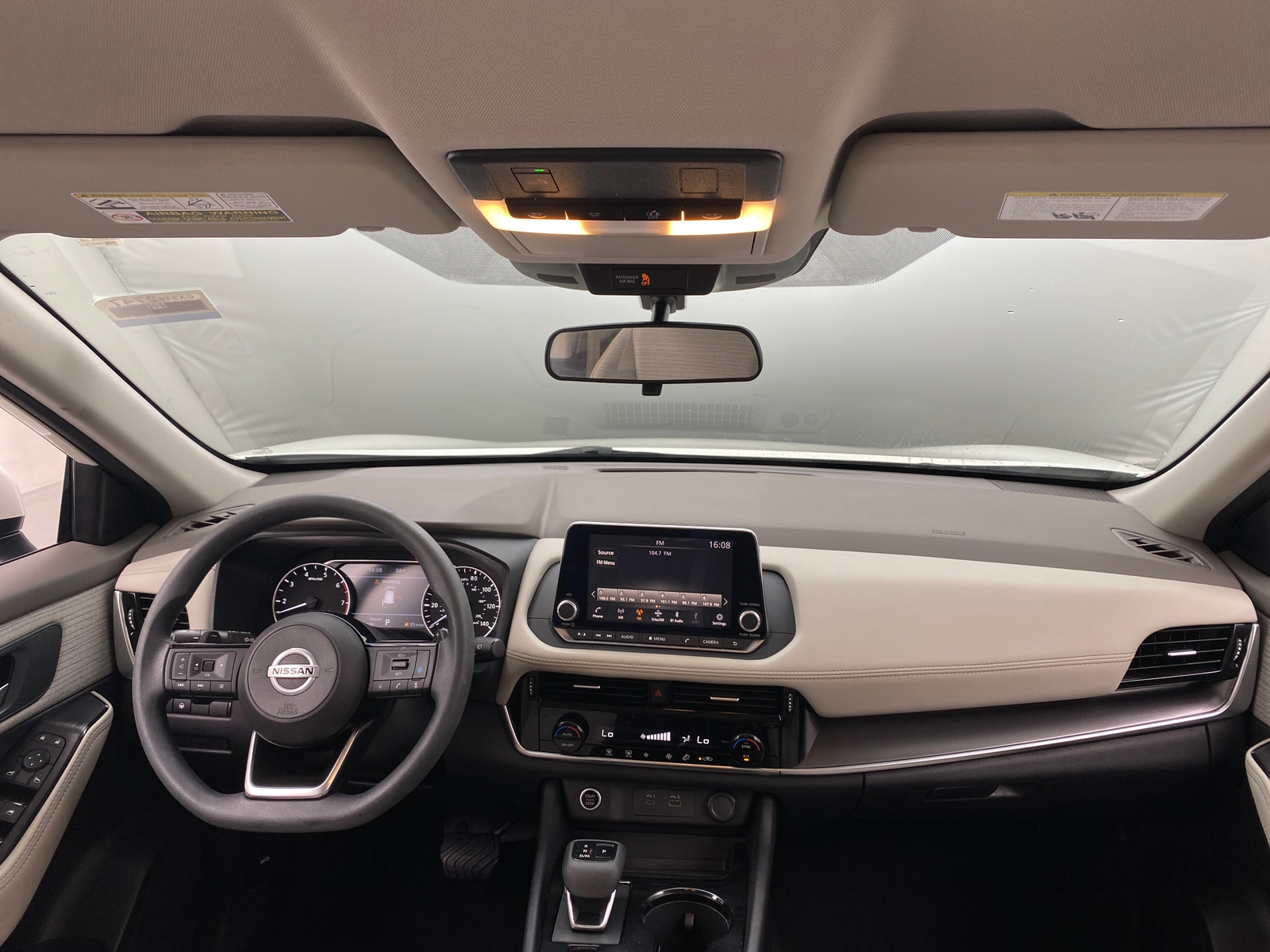 Thumbnail: 2021 Nissan Rogue - 3