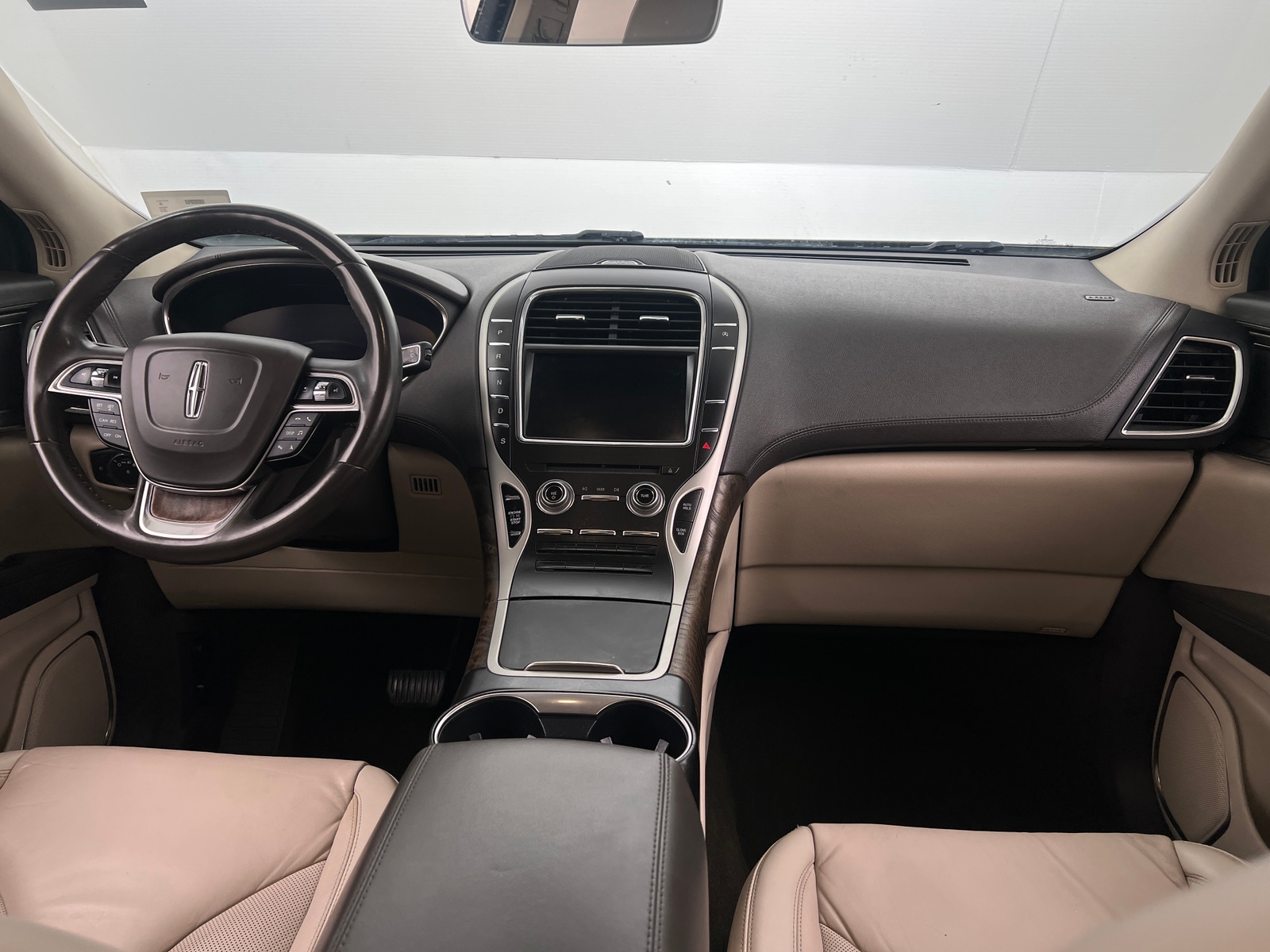 Thumbnail: 2019 Lincoln Nautilus - 2