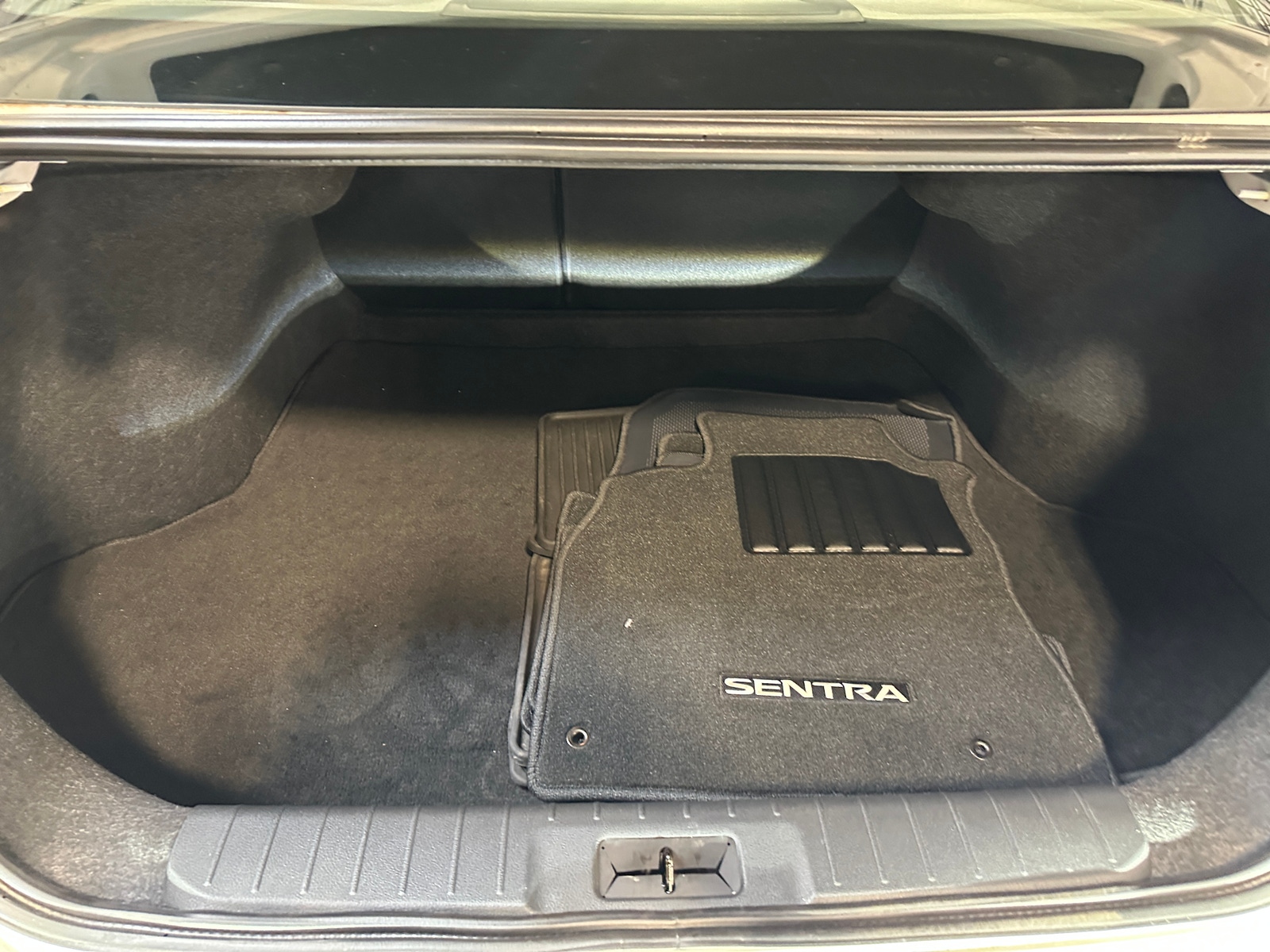 Thumbnail: 2024 Nissan Sentra - 7