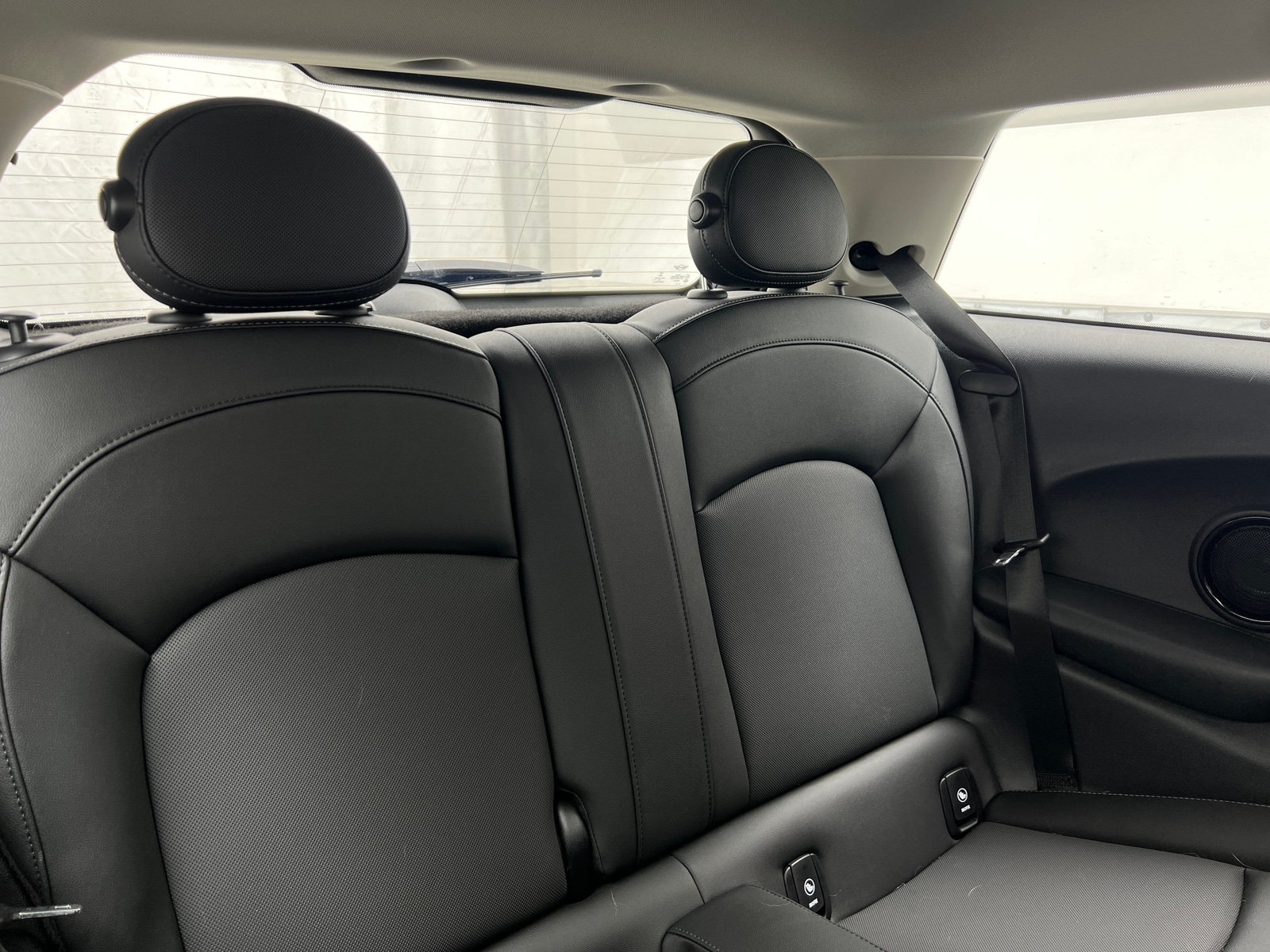 Thumbnail: 2023 MINI Cooper Hardtop - 5