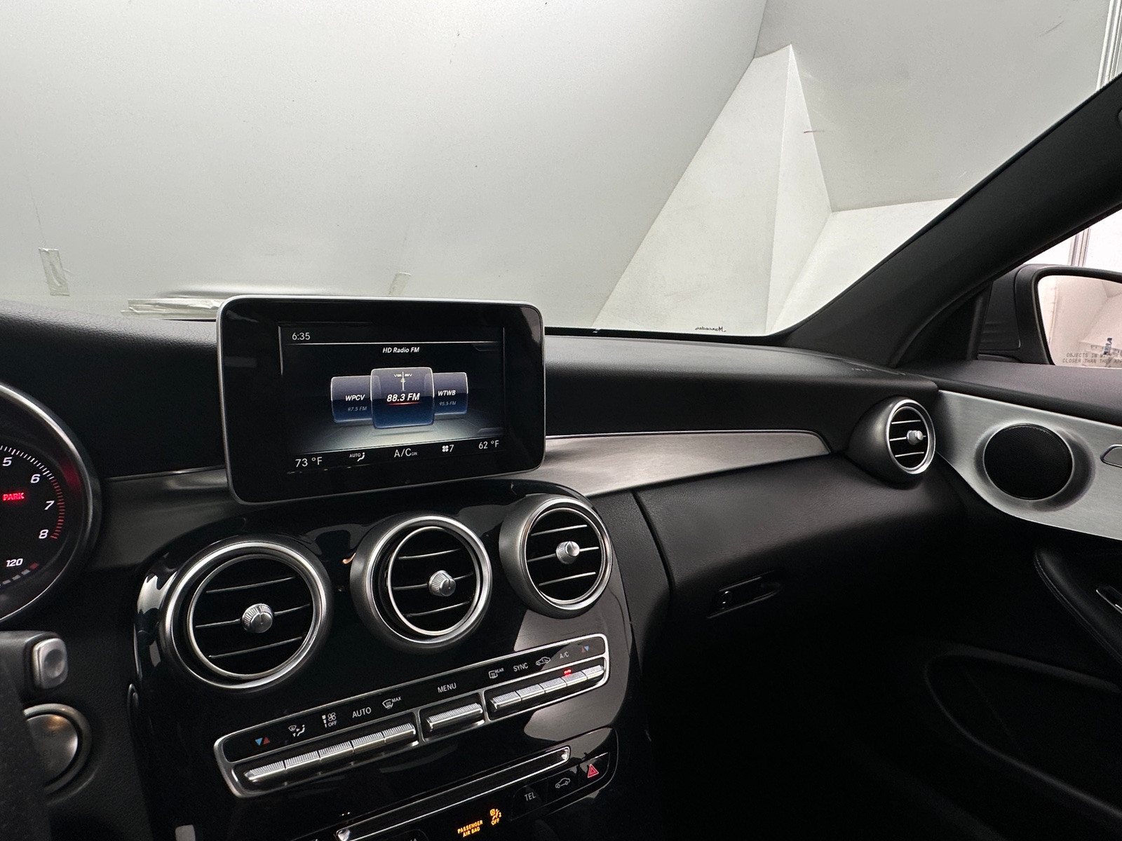 Thumbnail: 2017 Mercedes-Benz C-Class - 2