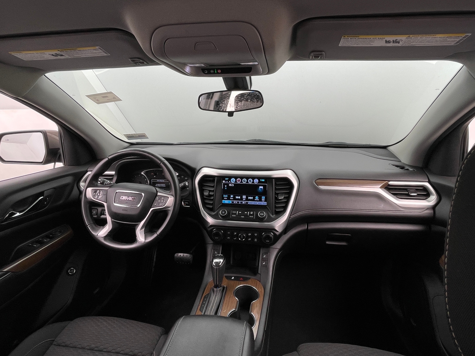 Thumbnail: 2019 GMC Acadia - 3