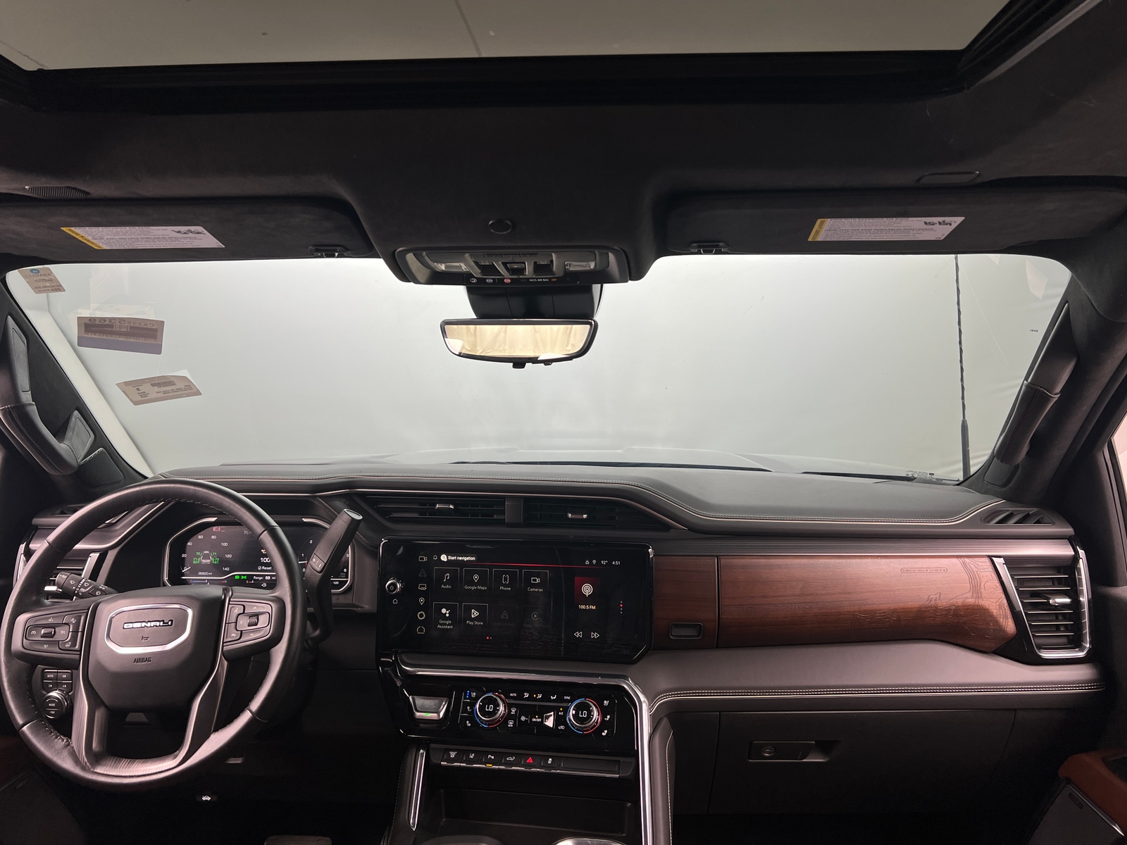 Thumbnail: 2024 GMC Sierra 3500 - 2