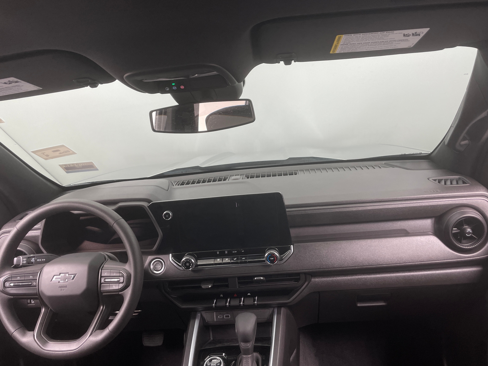 Thumbnail: 2024 Chevrolet Colorado - 3