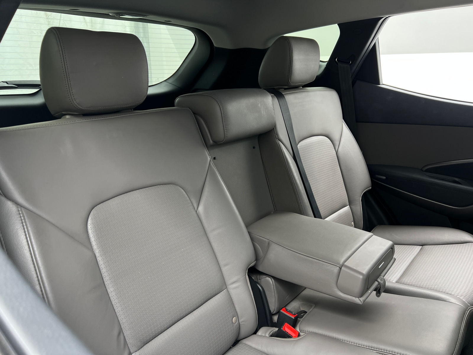 Thumbnail: 2013 Hyundai Santa Fe - 6