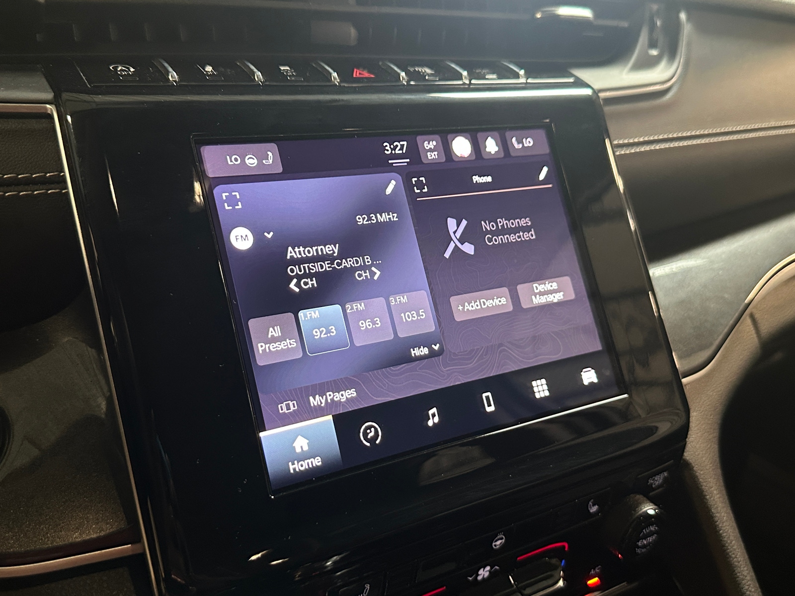 Thumbnail: 2022 Jeep Grand Cherokee L - 4
