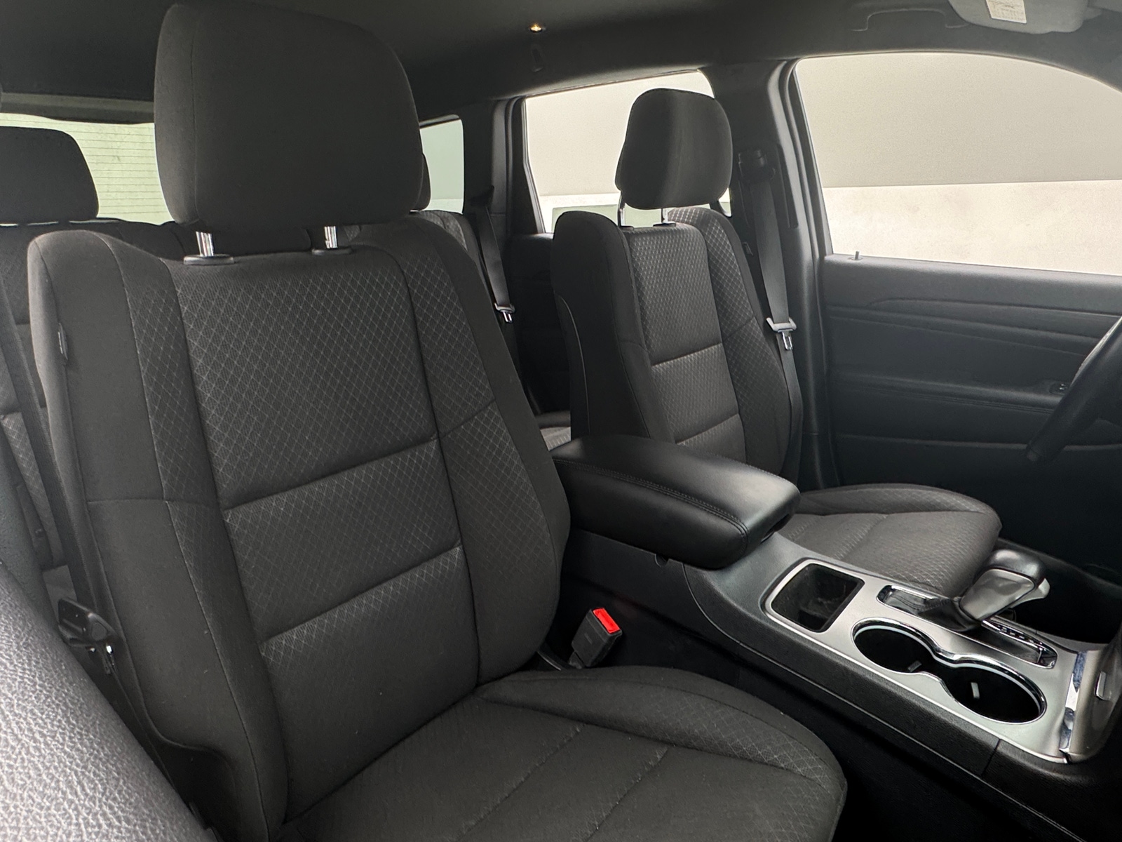 Thumbnail: 2020 Jeep Grand Cherokee - 2
