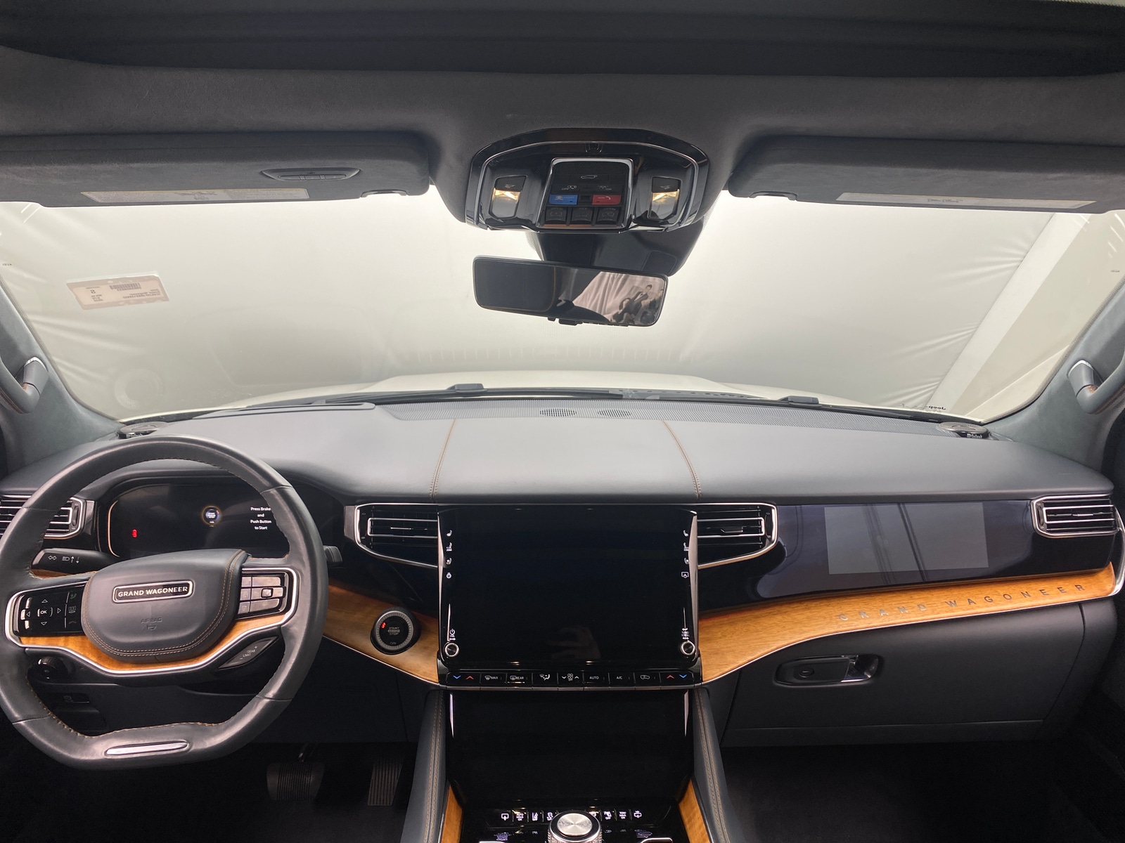 Thumbnail: 2022 Jeep Grand Wagoneer - 3
