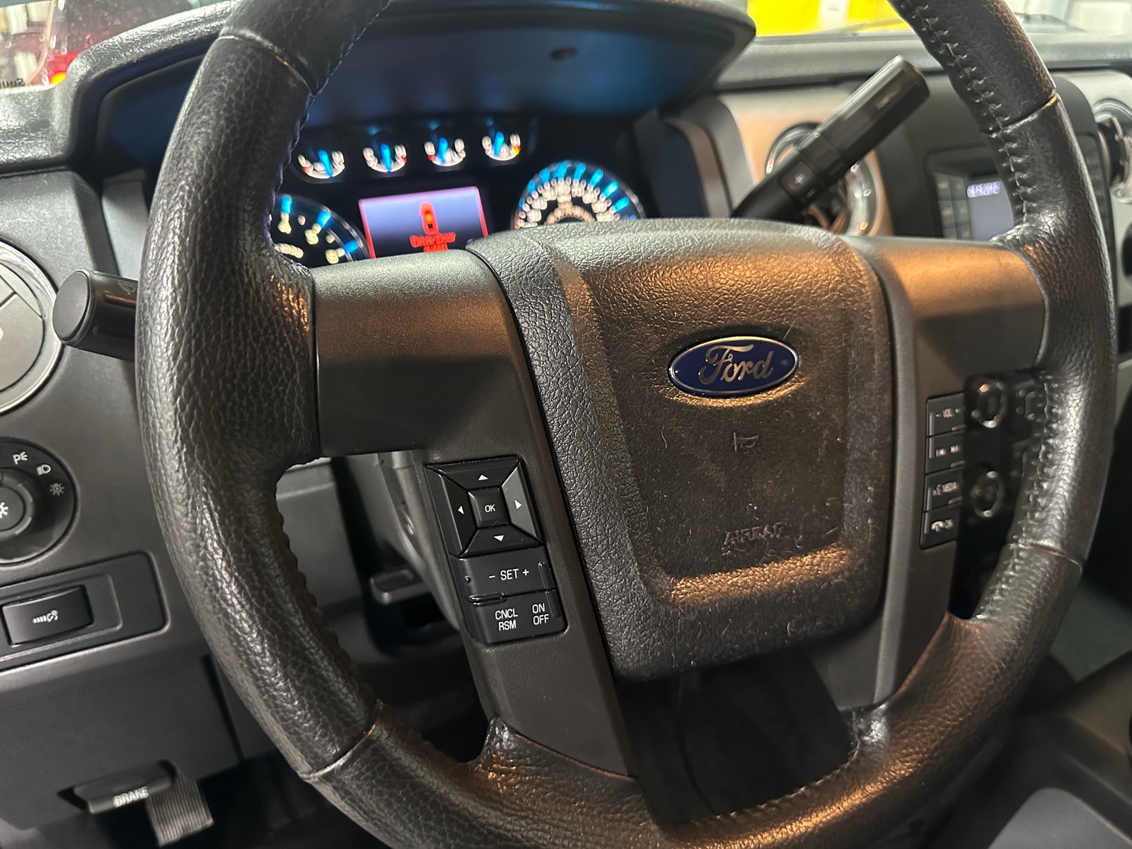 Thumbnail: 2013 Ford Econoline - 5