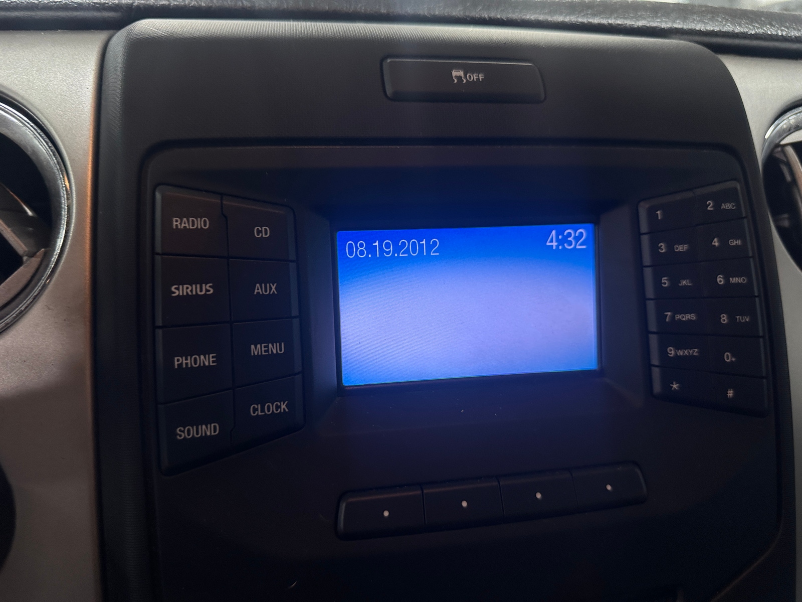 Thumbnail: 2013 Ford Econoline - 4