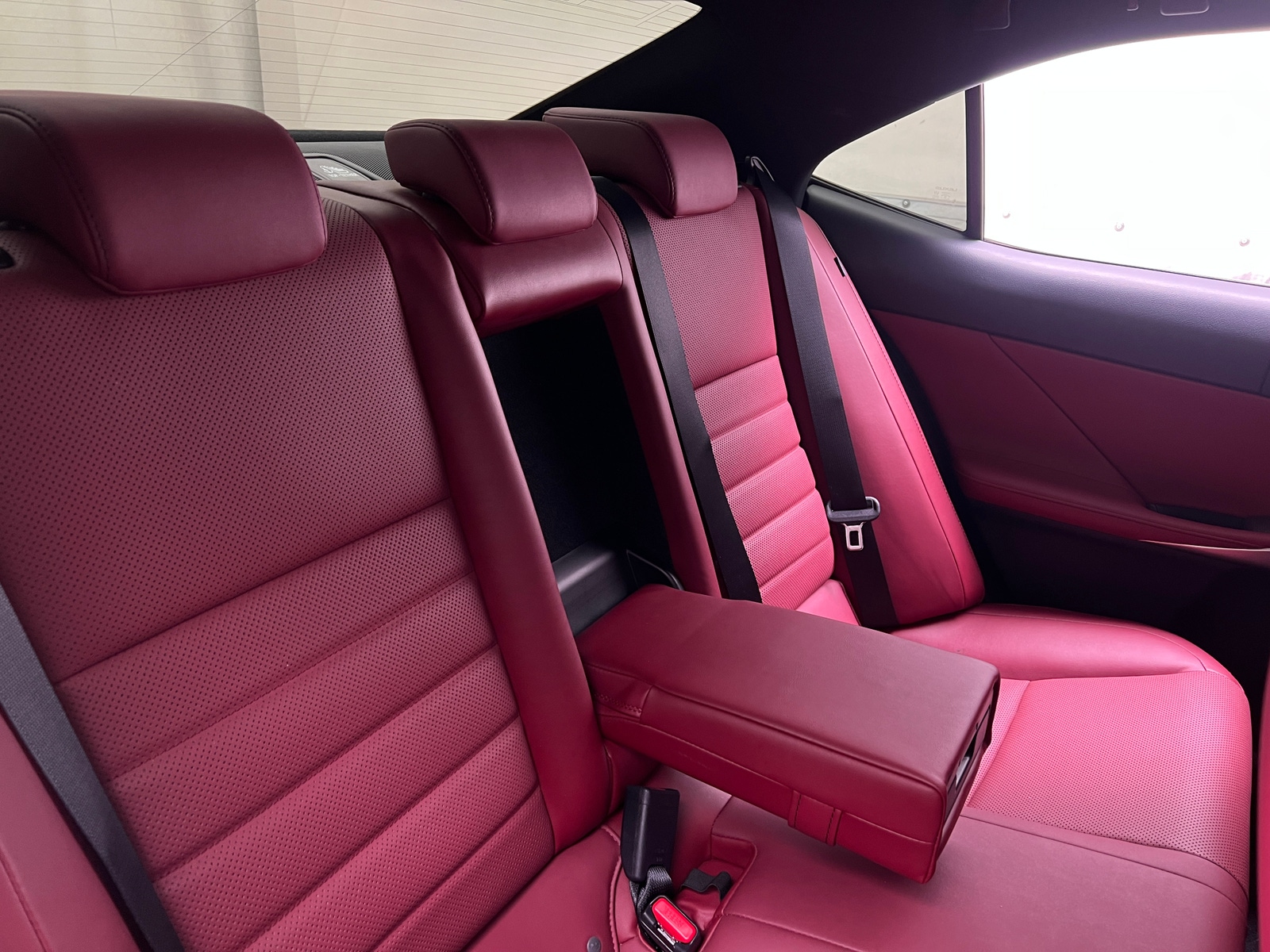 Thumbnail: 2018 Lexus IS - 5