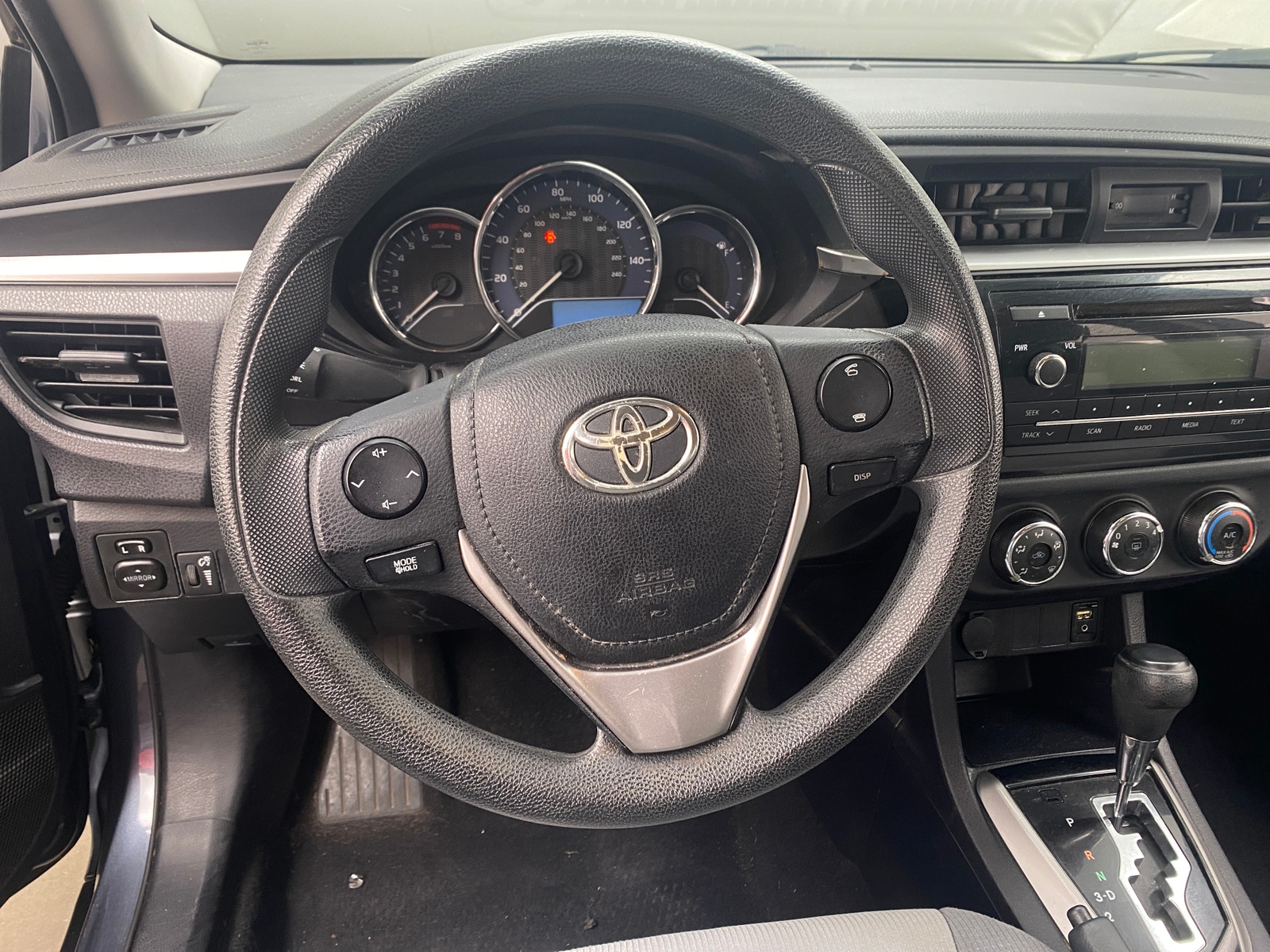 Thumbnail: 2015 Toyota Corolla - 5
