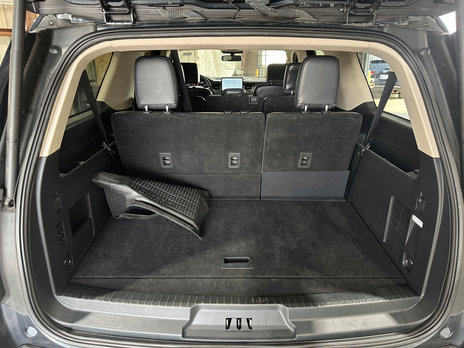Thumbnail: 2024 Ford Expedition MAX - 7