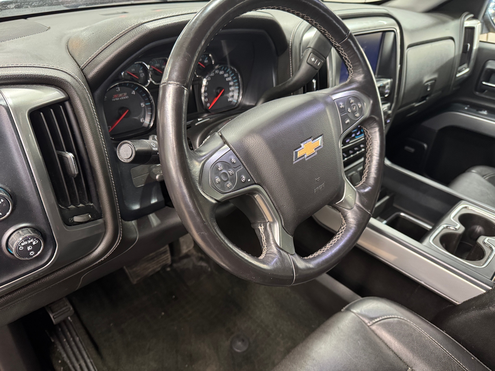 Thumbnail: 2018 Chevrolet Silverado 1500 - 2