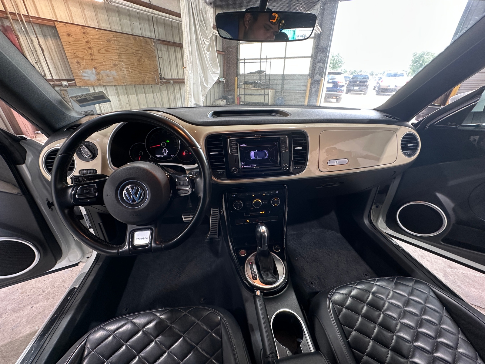 Thumbnail: 2019 Volkswagen Beetle - 2