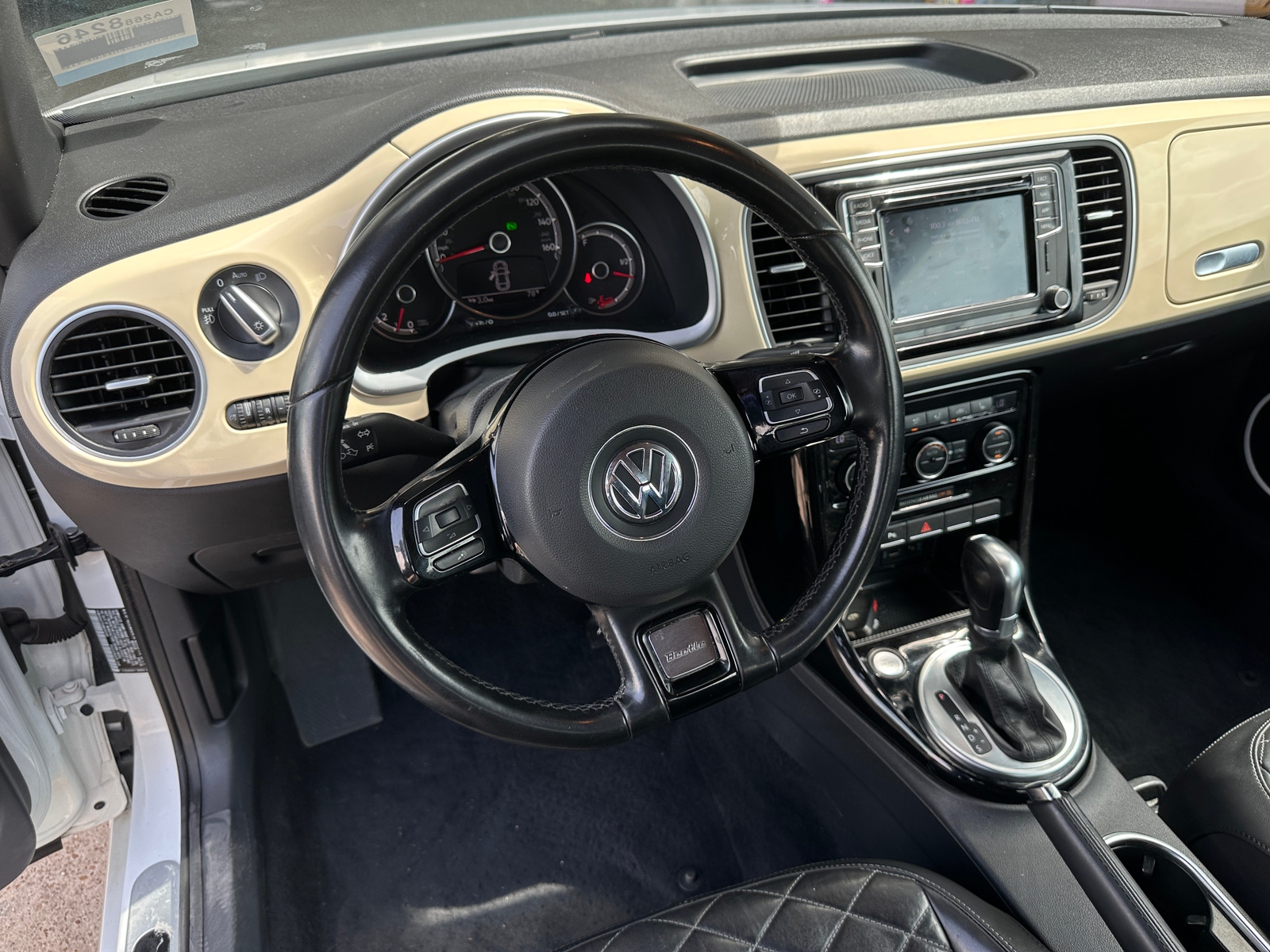 Thumbnail: 2019 Volkswagen Beetle - 4