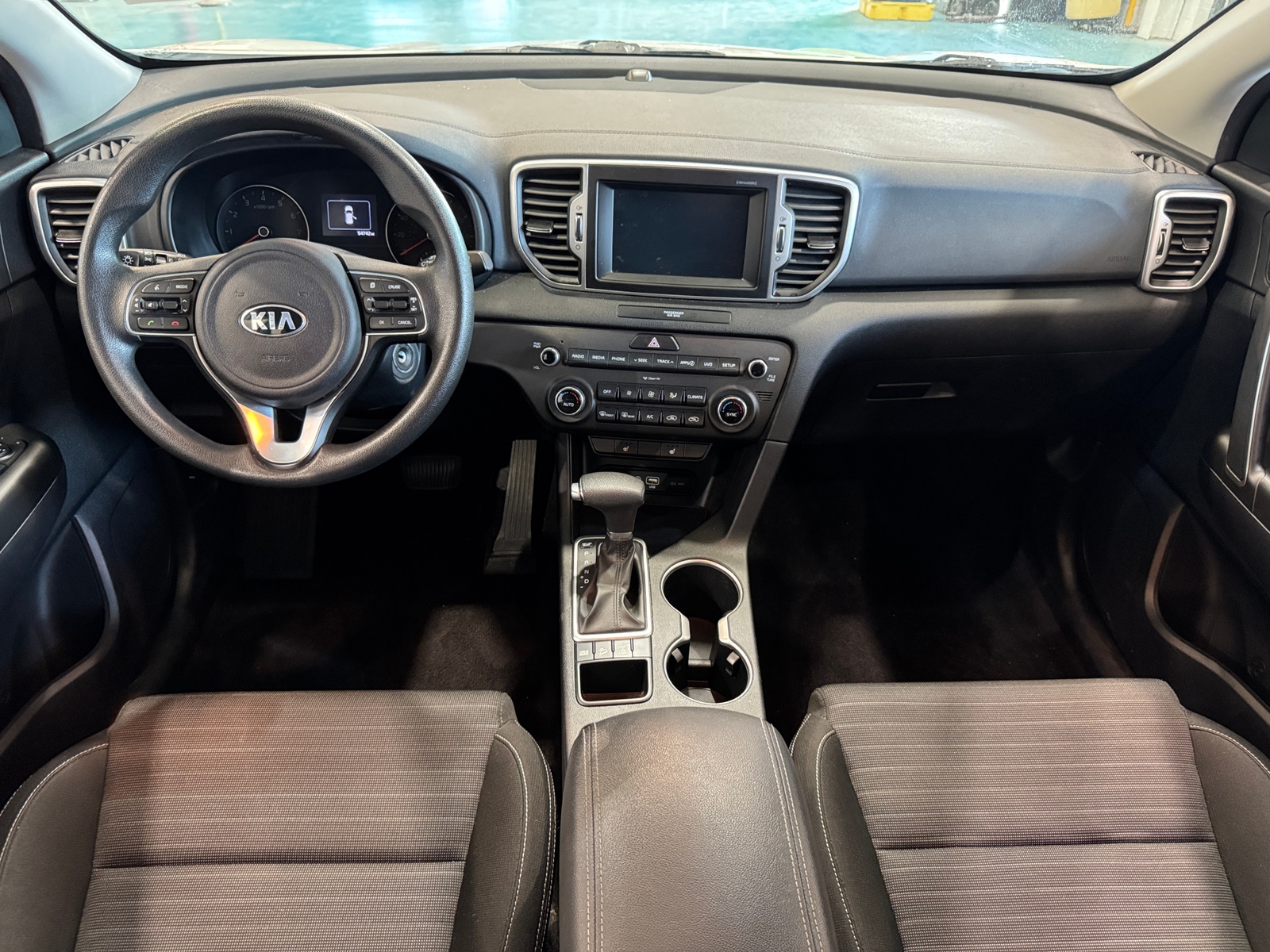 Thumbnail: 2018 Kia Sportage - 3