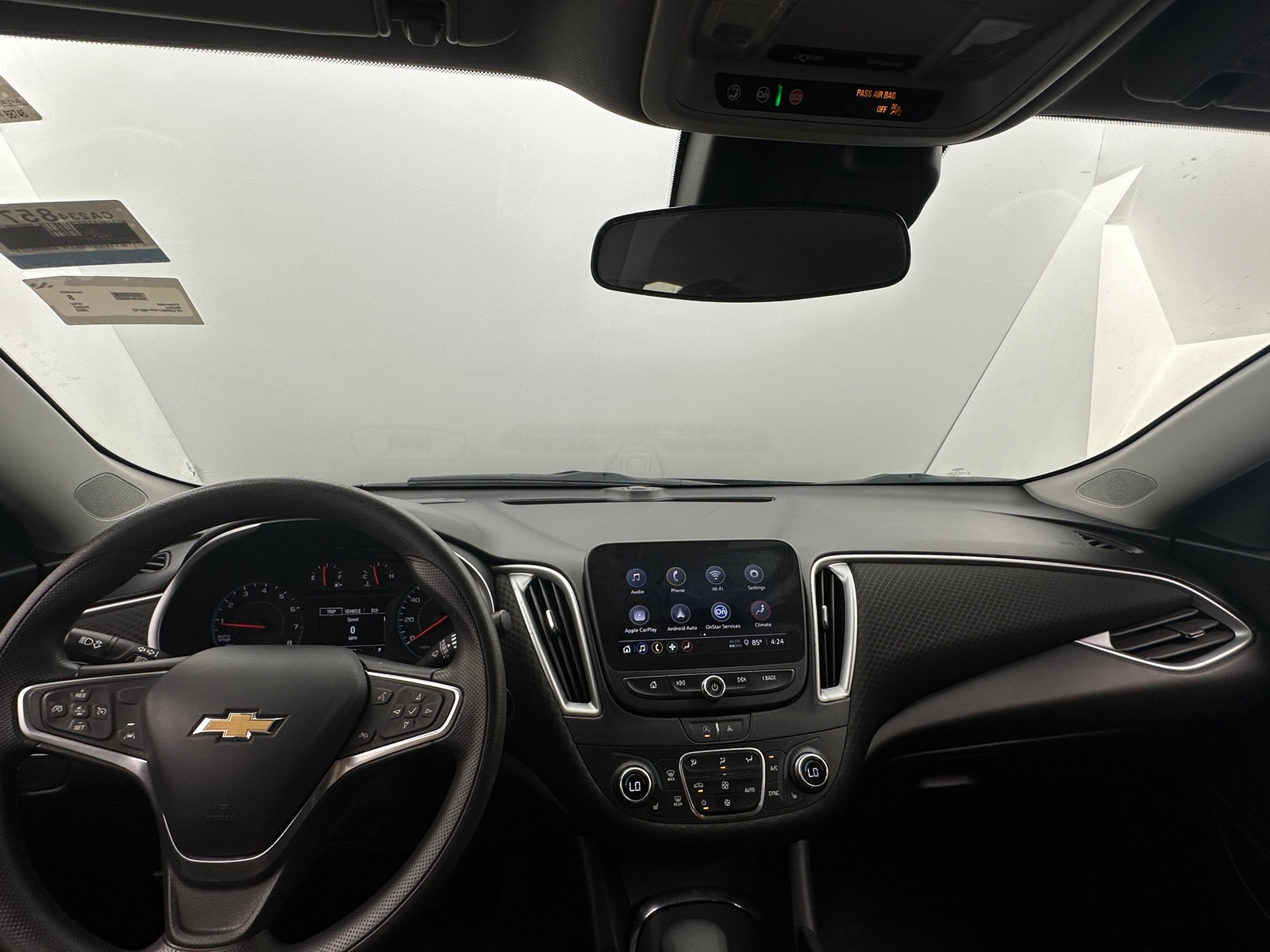 Thumbnail: 2023 Chevrolet Malibu - 3
