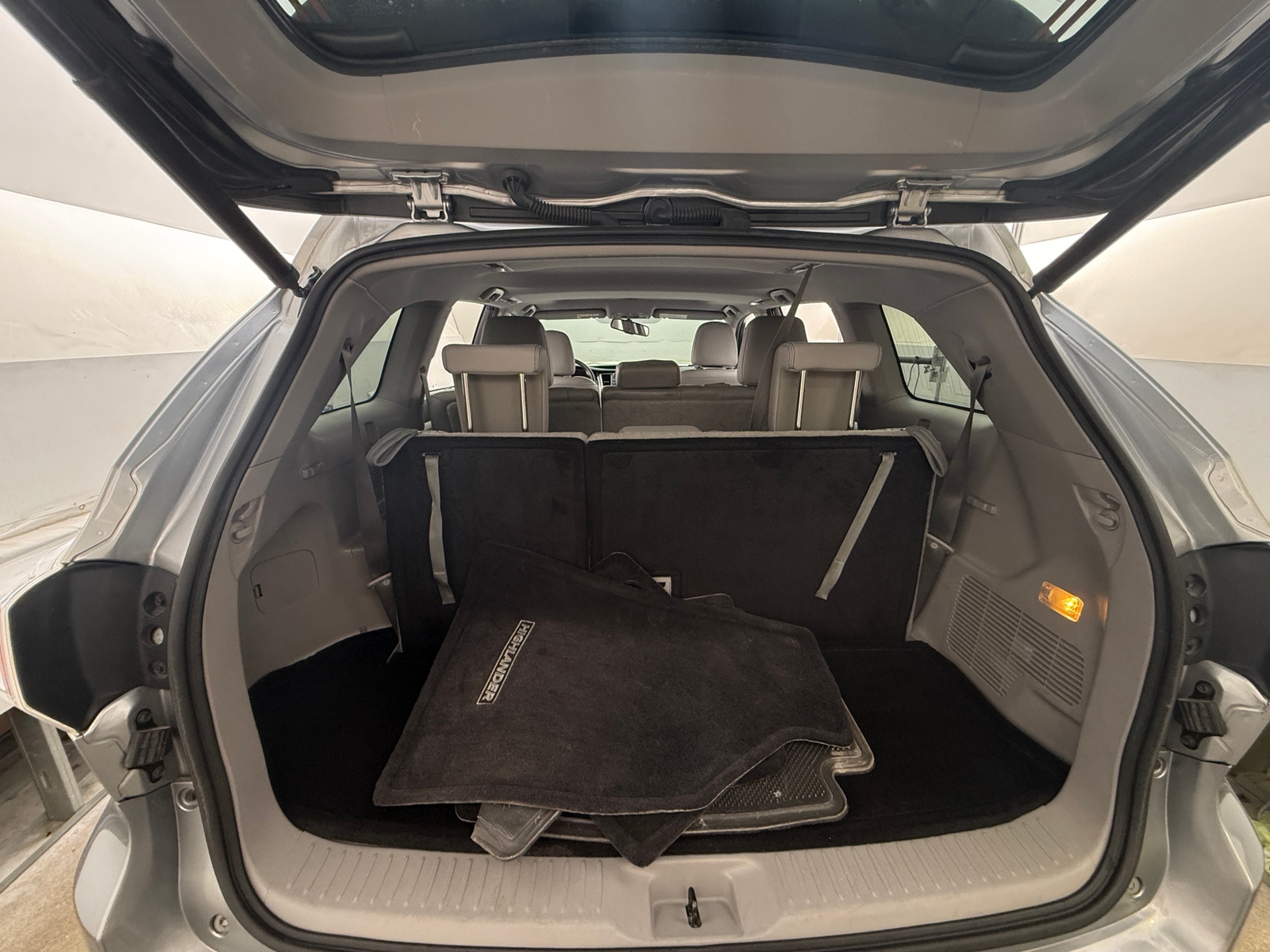 Thumbnail: 2015 Toyota Highlander - 6