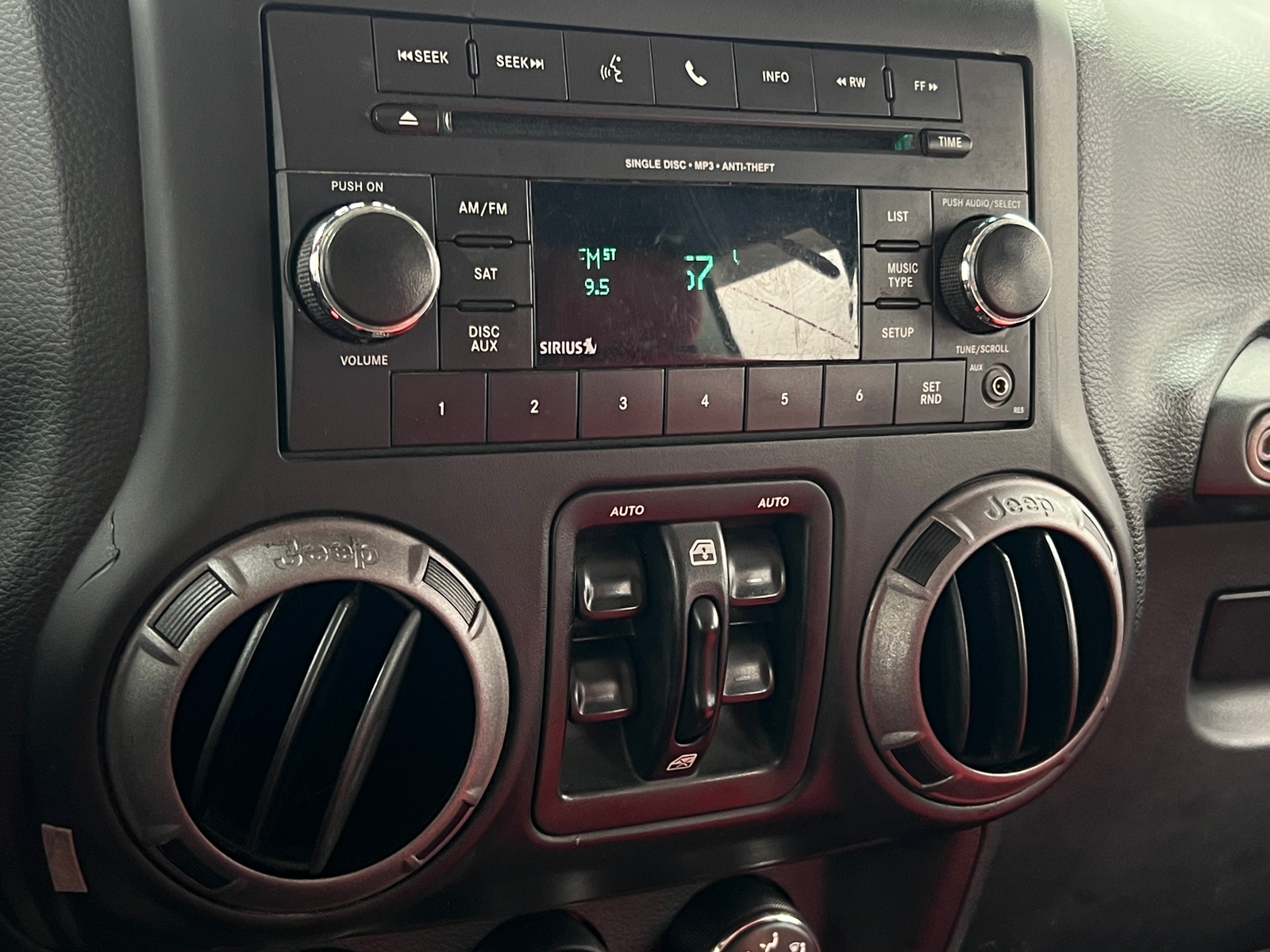 Thumbnail: 2017 Jeep Wrangler - 4