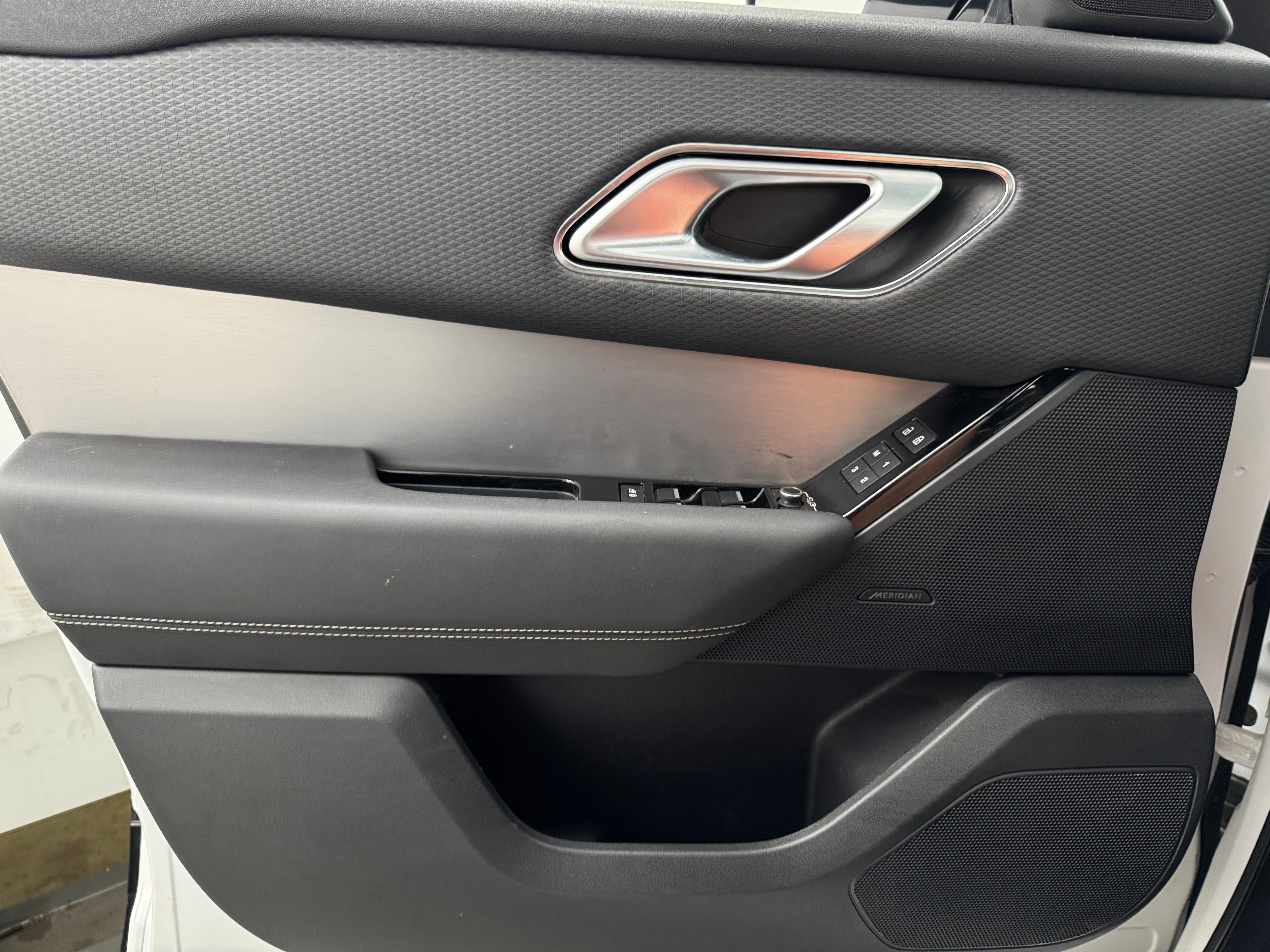 2022 Land Rover Range Rover Velar