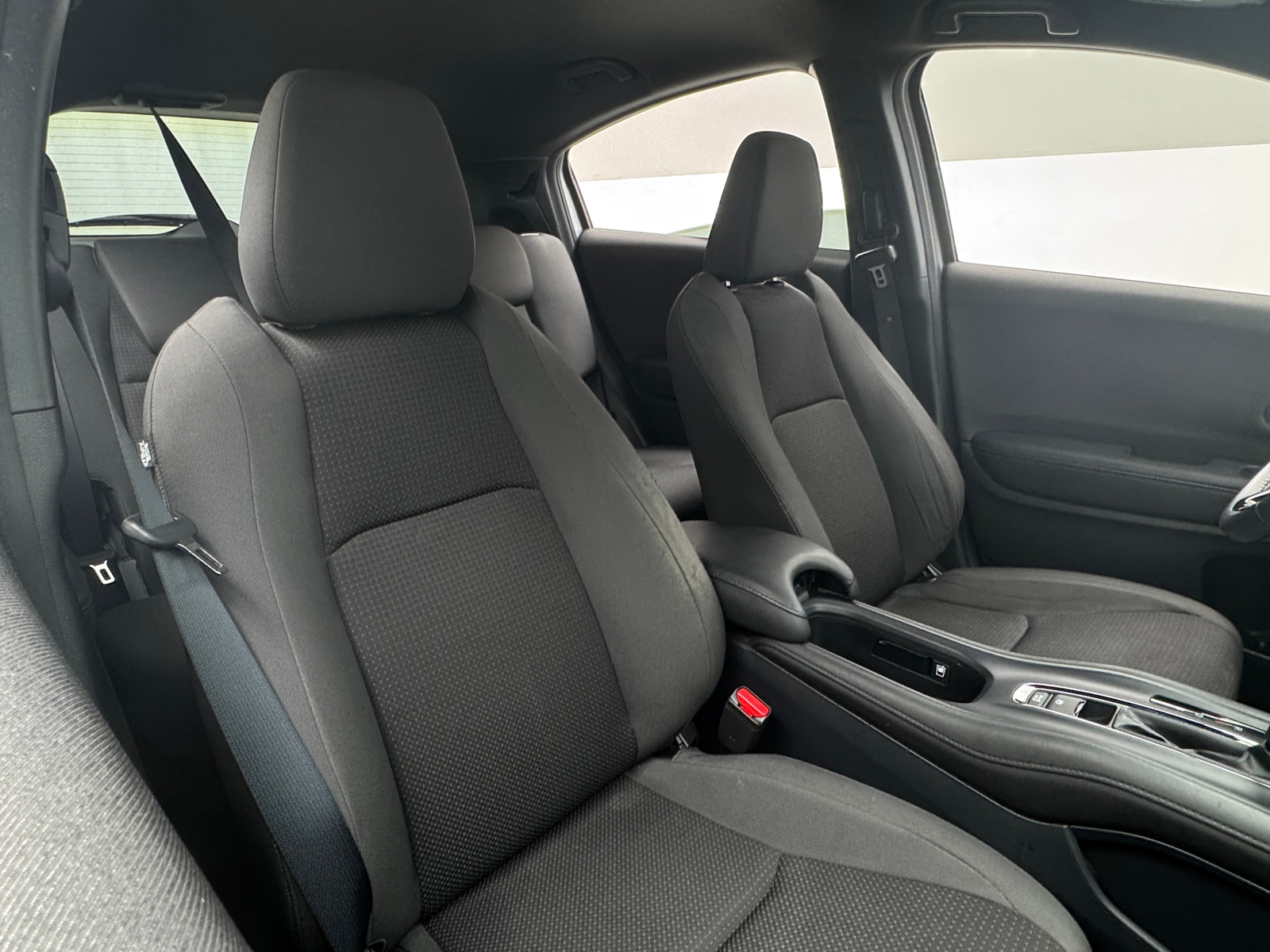 Thumbnail: 2019 Honda HR-V - 2