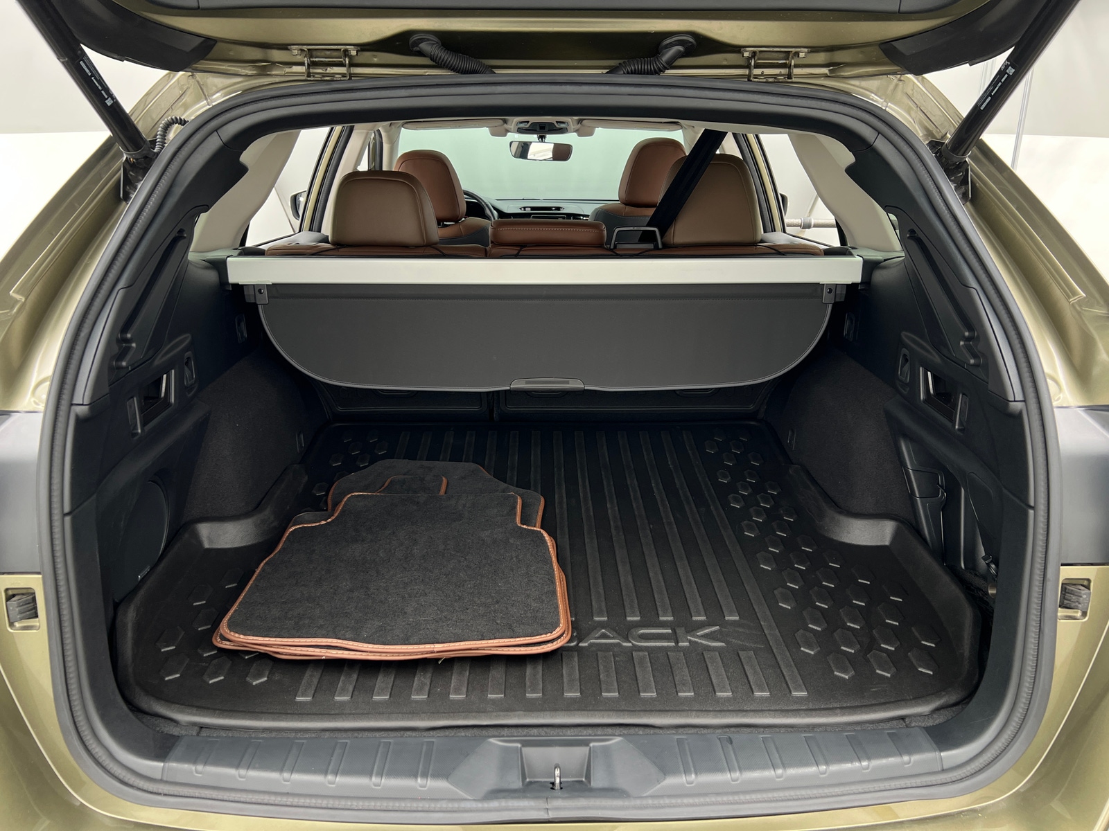 Thumbnail: 2021 Subaru Outback - 6