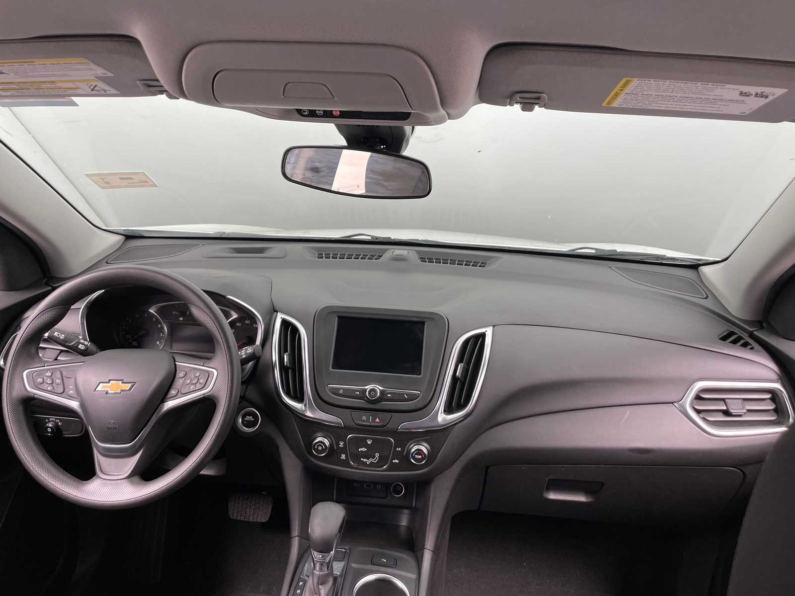 Thumbnail: 2023 Chevrolet Equinox - 3